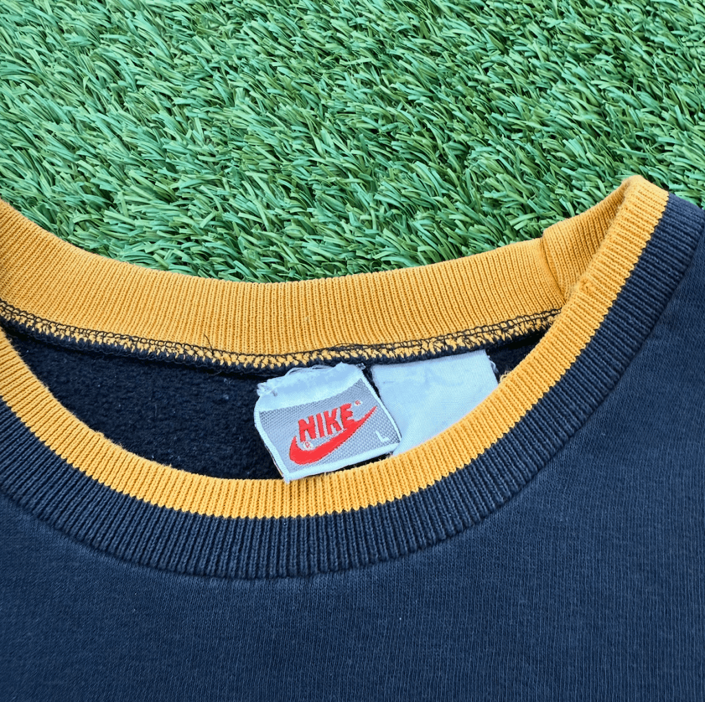 Nike Vintage Orange and Black Crewneck, XXL - Banana Stand