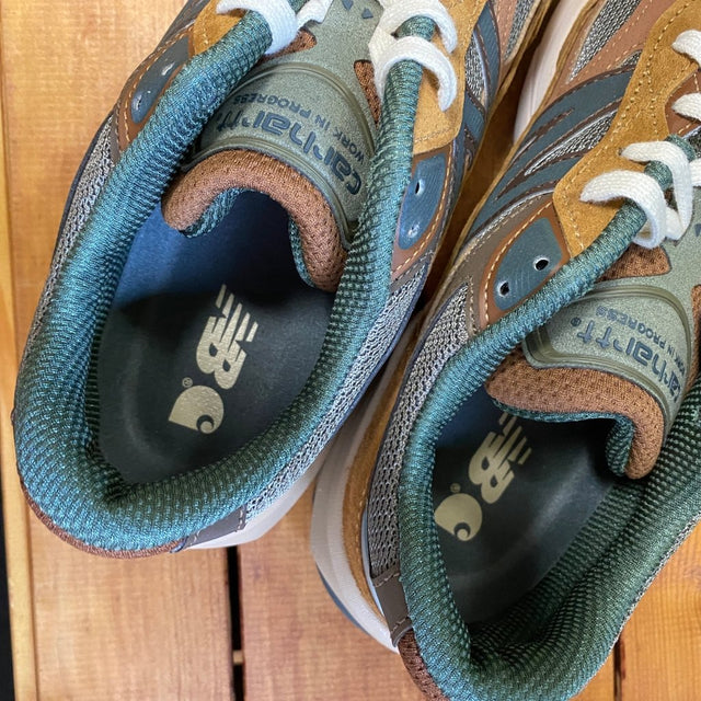 Carhartt WIP x New Balance MADE in USA 990v6, Mens 9 - Banana Stand