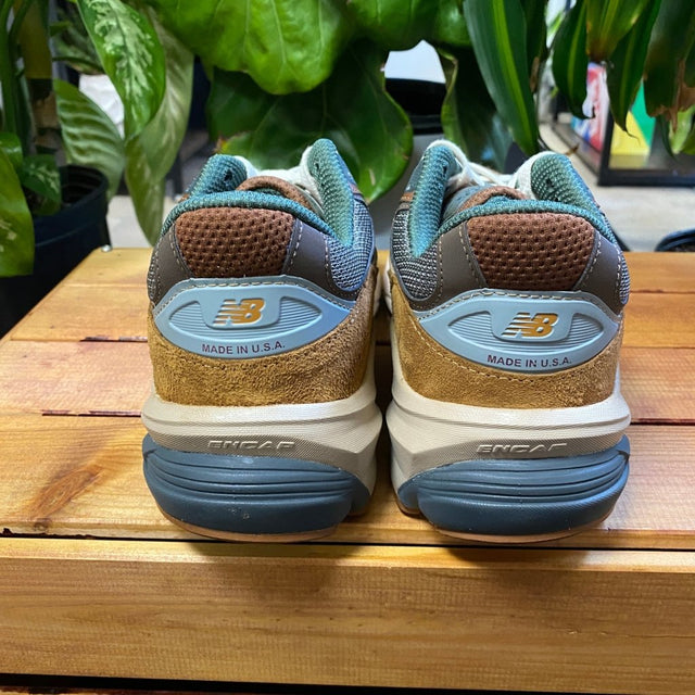 Carhartt WIP x New Balance MADE in USA 990v6, Mens 9 - Banana Stand