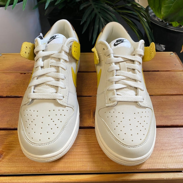 Nike Dunk Low LX Banana, Mens 7, W8.5 - Banana Stand