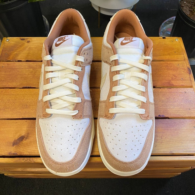 Nike Dunk Low Medium Curry, Mens 10, W11.5 - Banana Stand