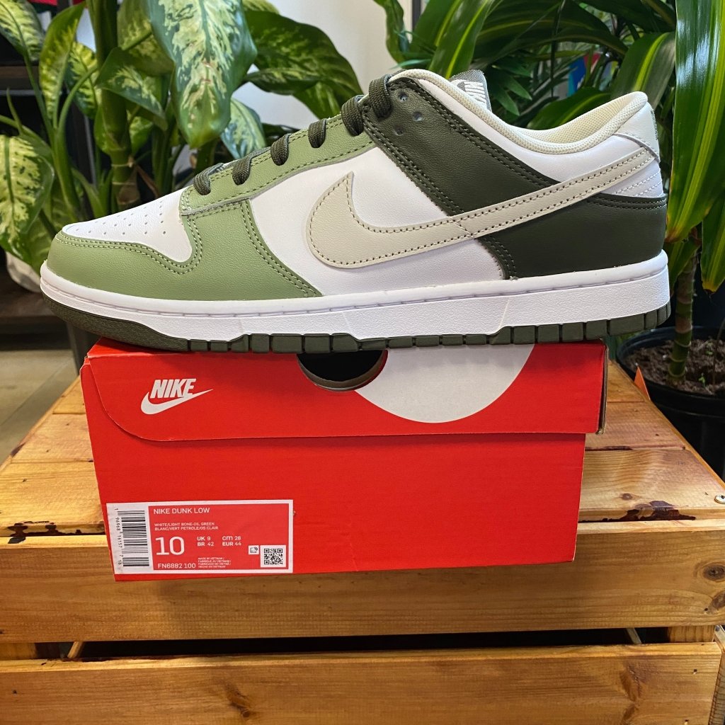 Nike Dunk Low Oil Green