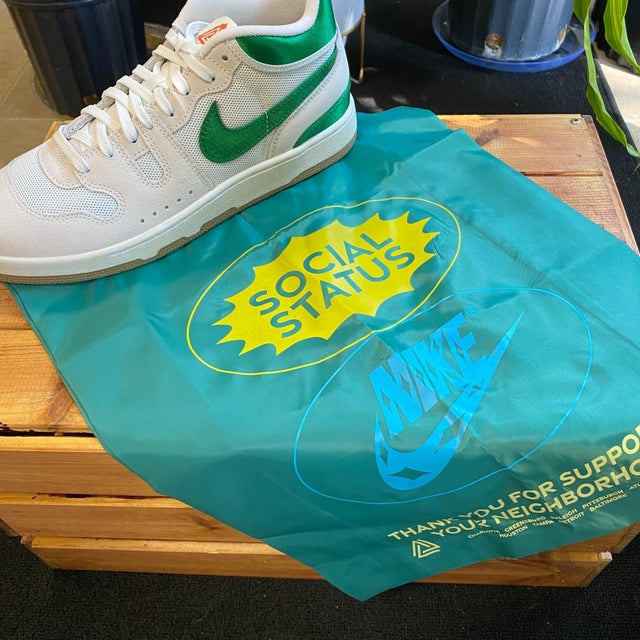 Nike Mac Attack x Social Status 'Social Currency', Mens 7.5, W9 - Banana Stand