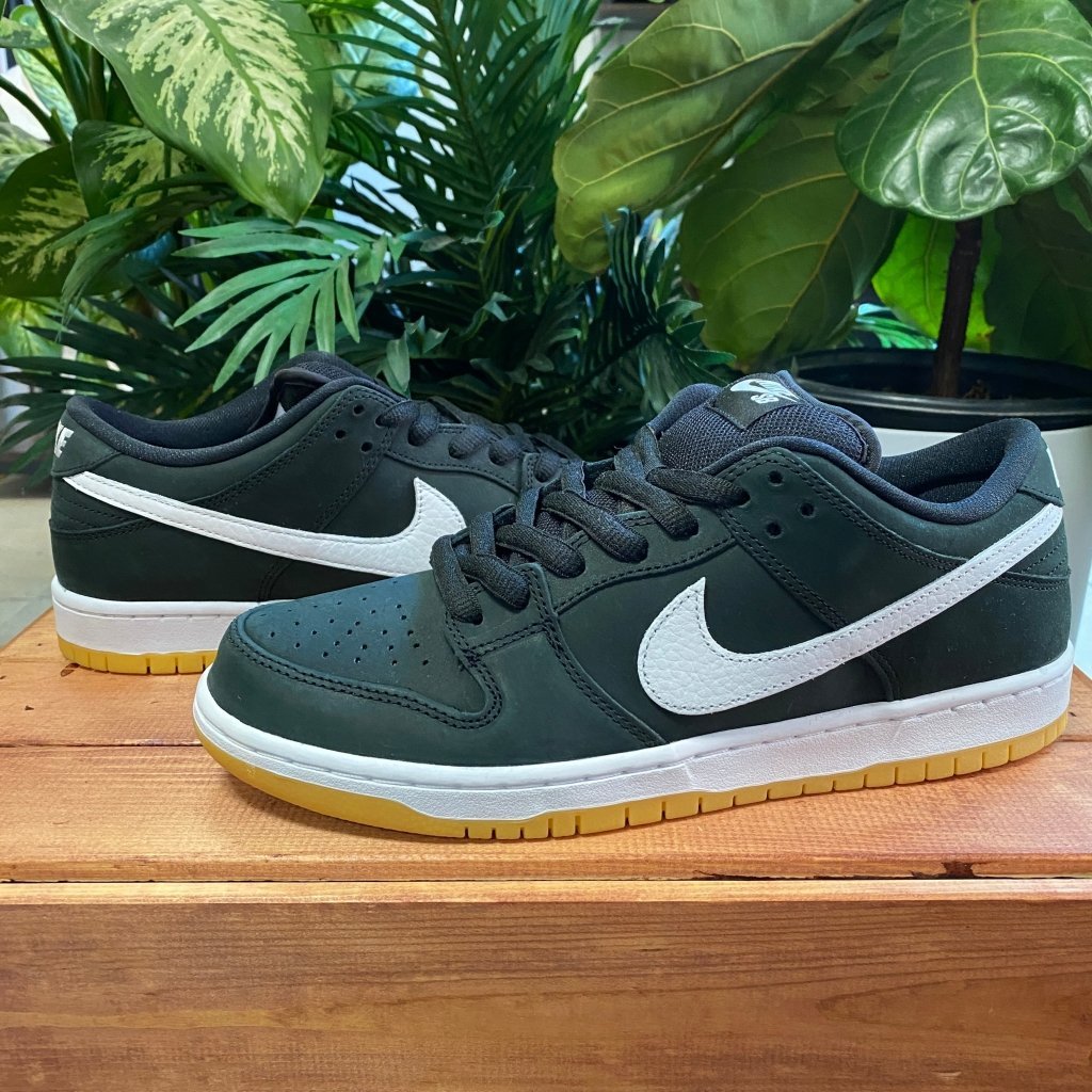 Nike SB Dunk Low 'Black Gum', Mens 12, W13.5 - Banana Stand