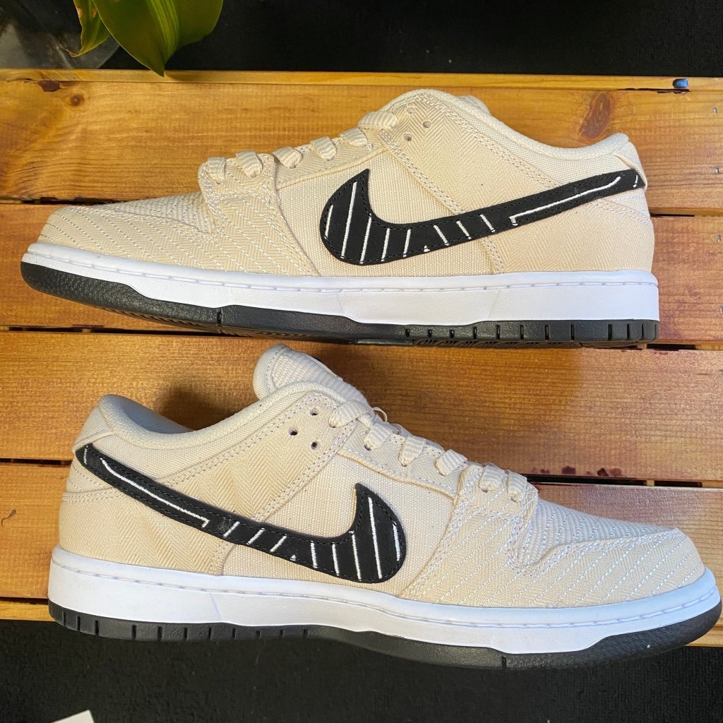 Nike SB Dunk Low x Albino & Preto 'Pearl White', Mens 9.5 - Banana