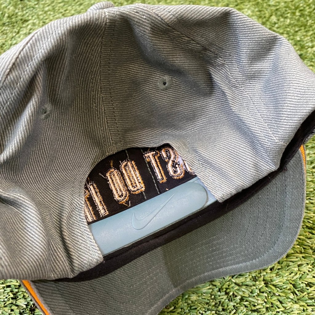 Nike Vintage Just Do It Hat - Banana Stand