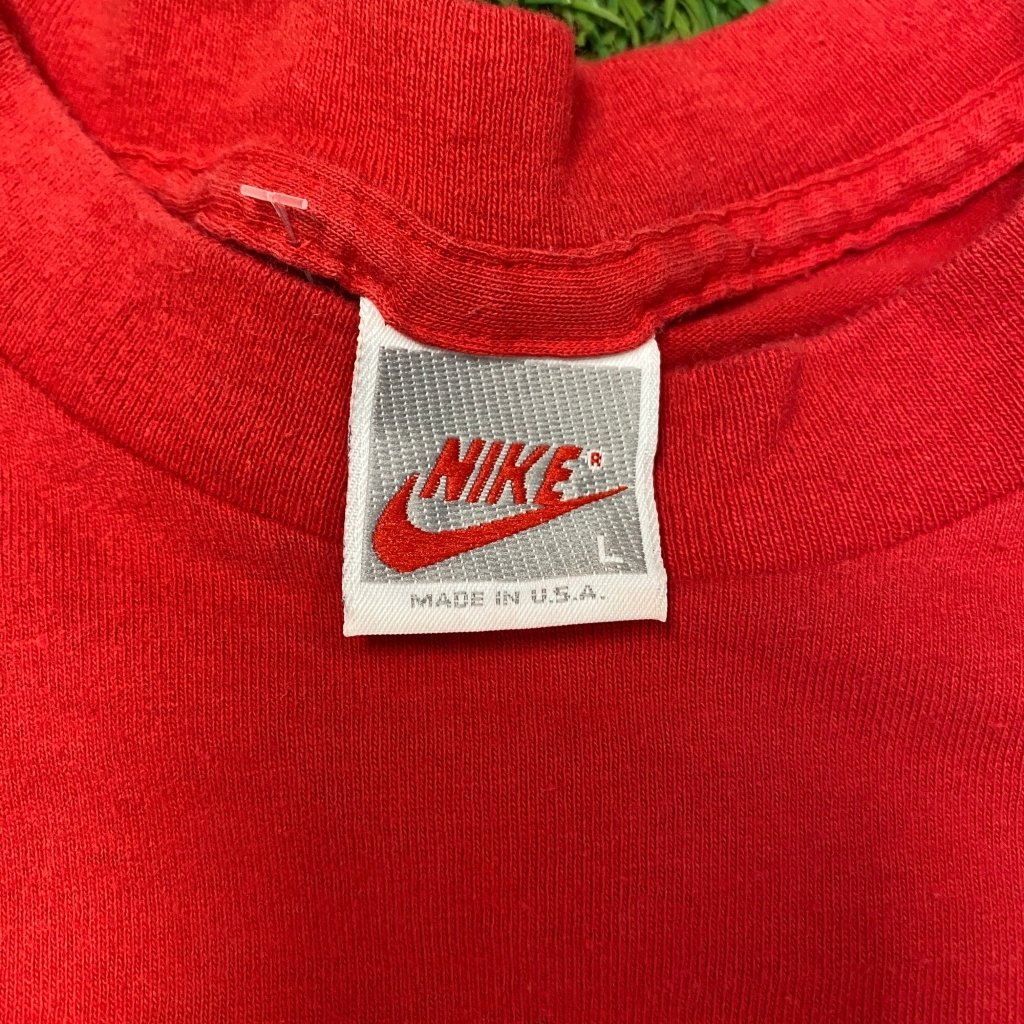 Vintage Jordan Red Logo Shirt, Youth - Banana Stand
