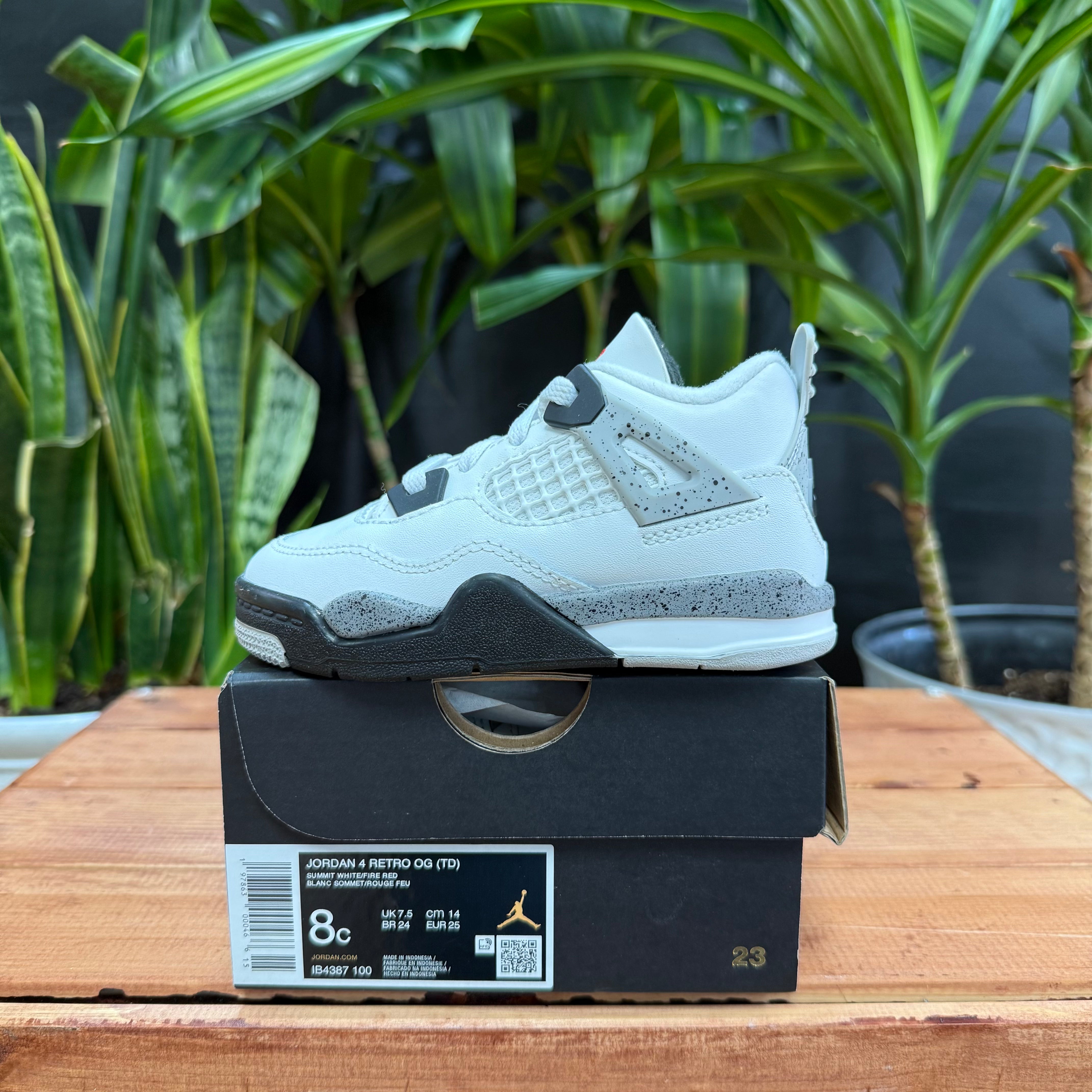 Jordan 4 Retro White Cement, 8C