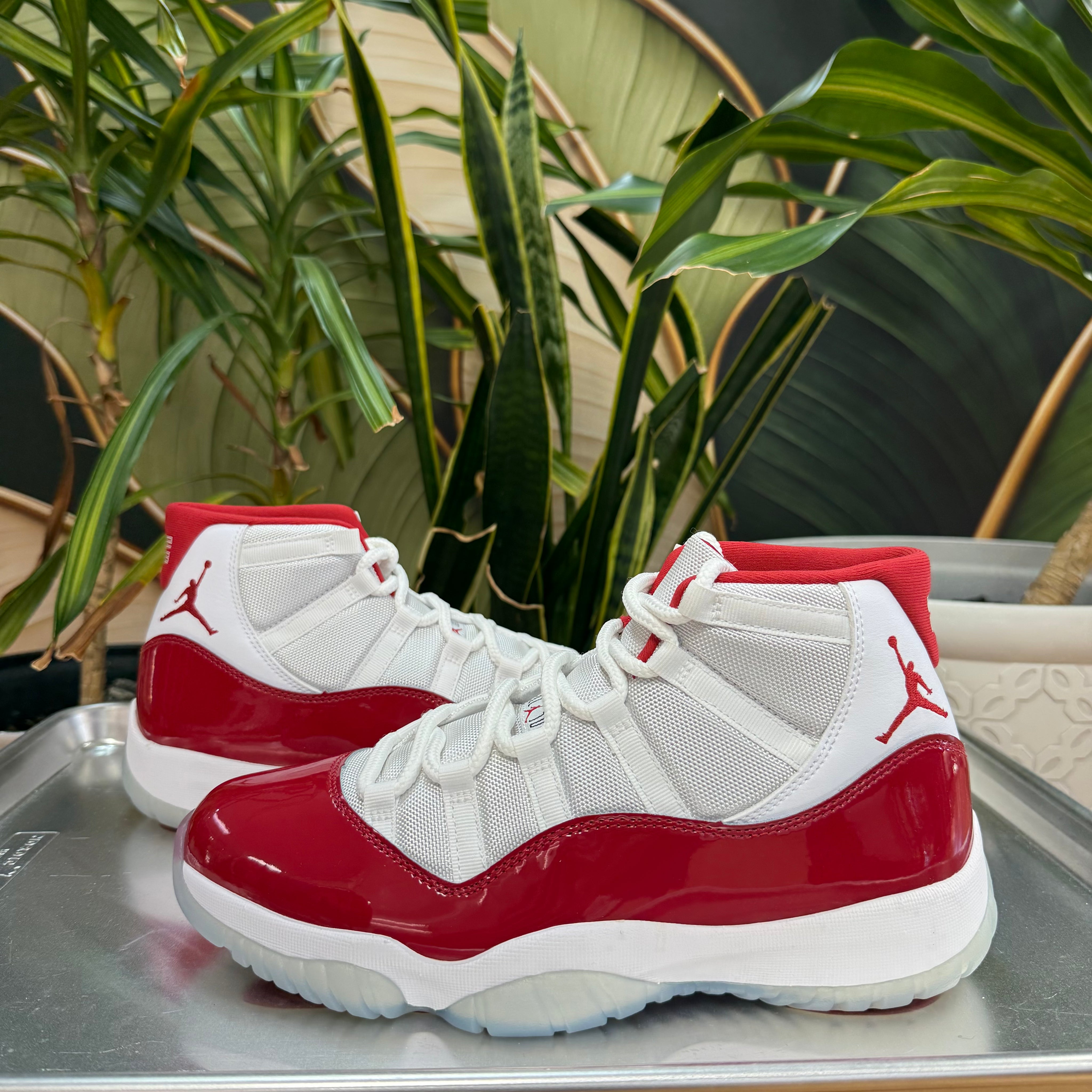 Air Jordan 11 Retro Cherry