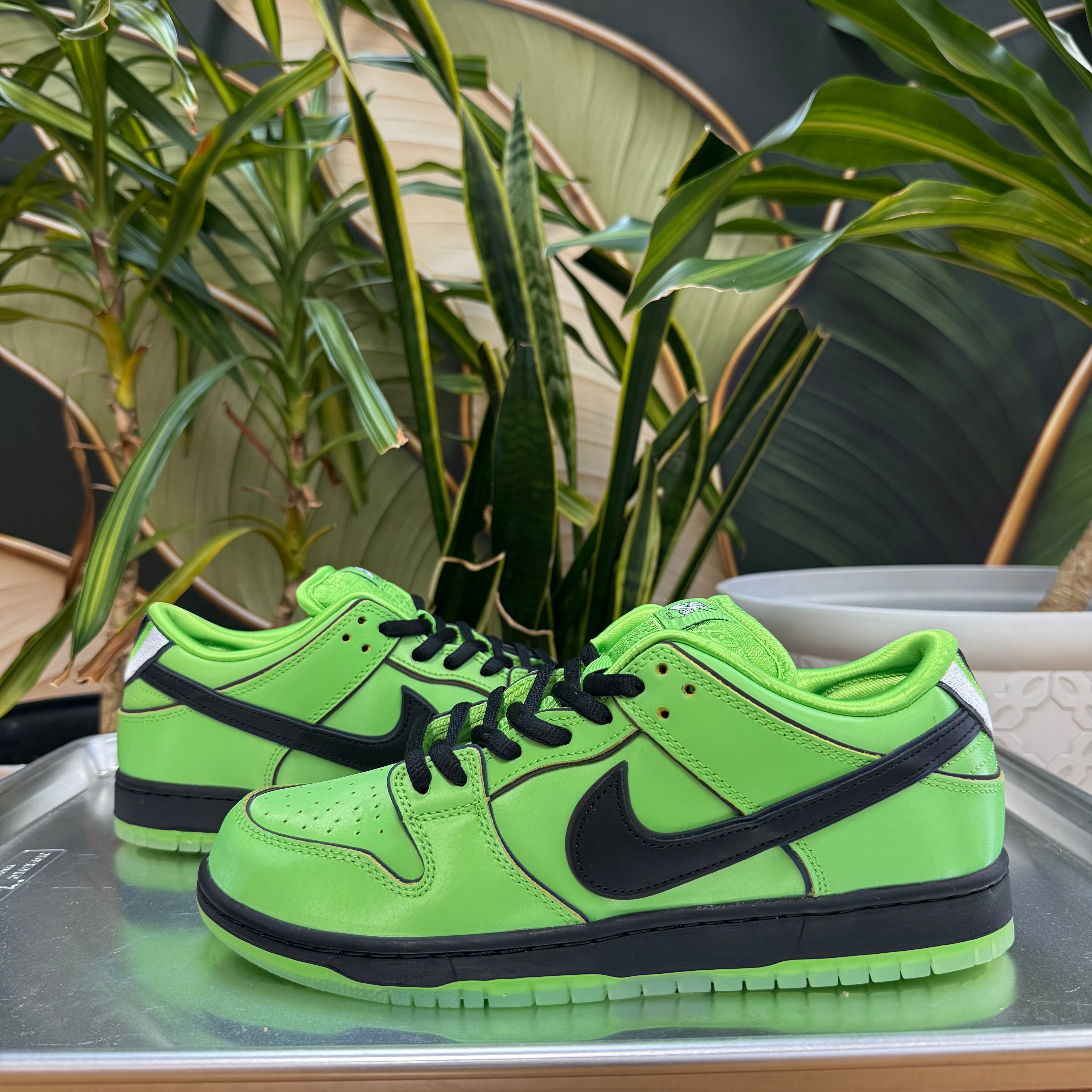 Nike SB Dunk Low The Powerpuff Girls Buttercup