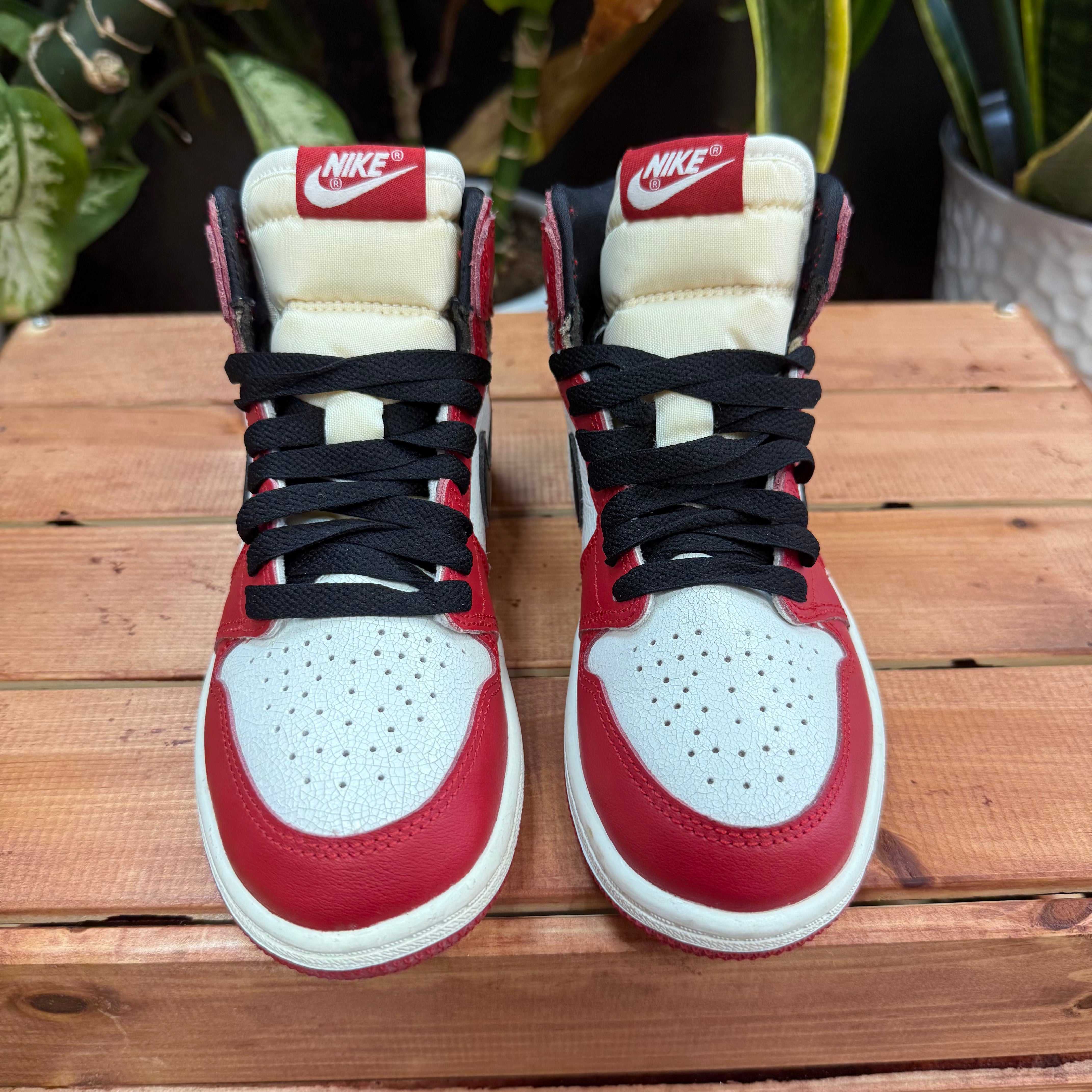 Air Jordan 1 Retro High OG GS 'Chicago Lost & Found', Youth 1