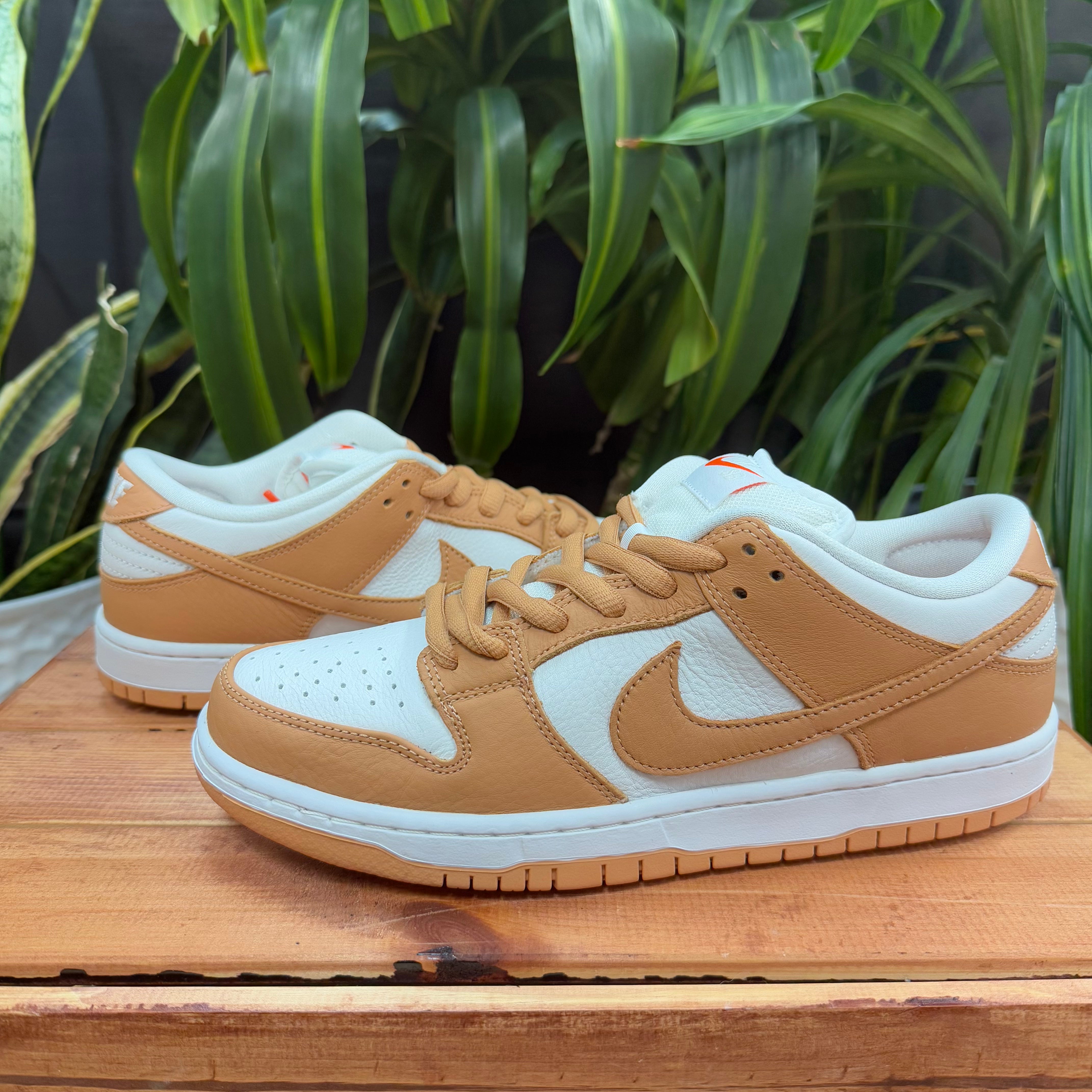 Dunk Low Pro ISO SB 'Light Cognac', Mens 9, W10.5