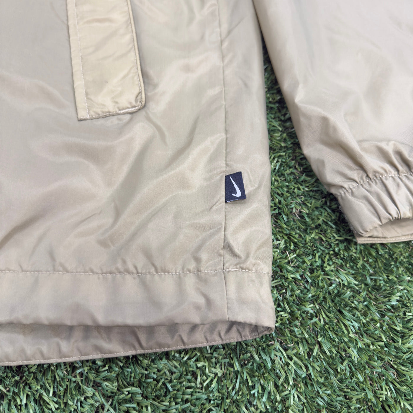 Vintage Nike Tan Zip Up Windbreaker Jacket, L