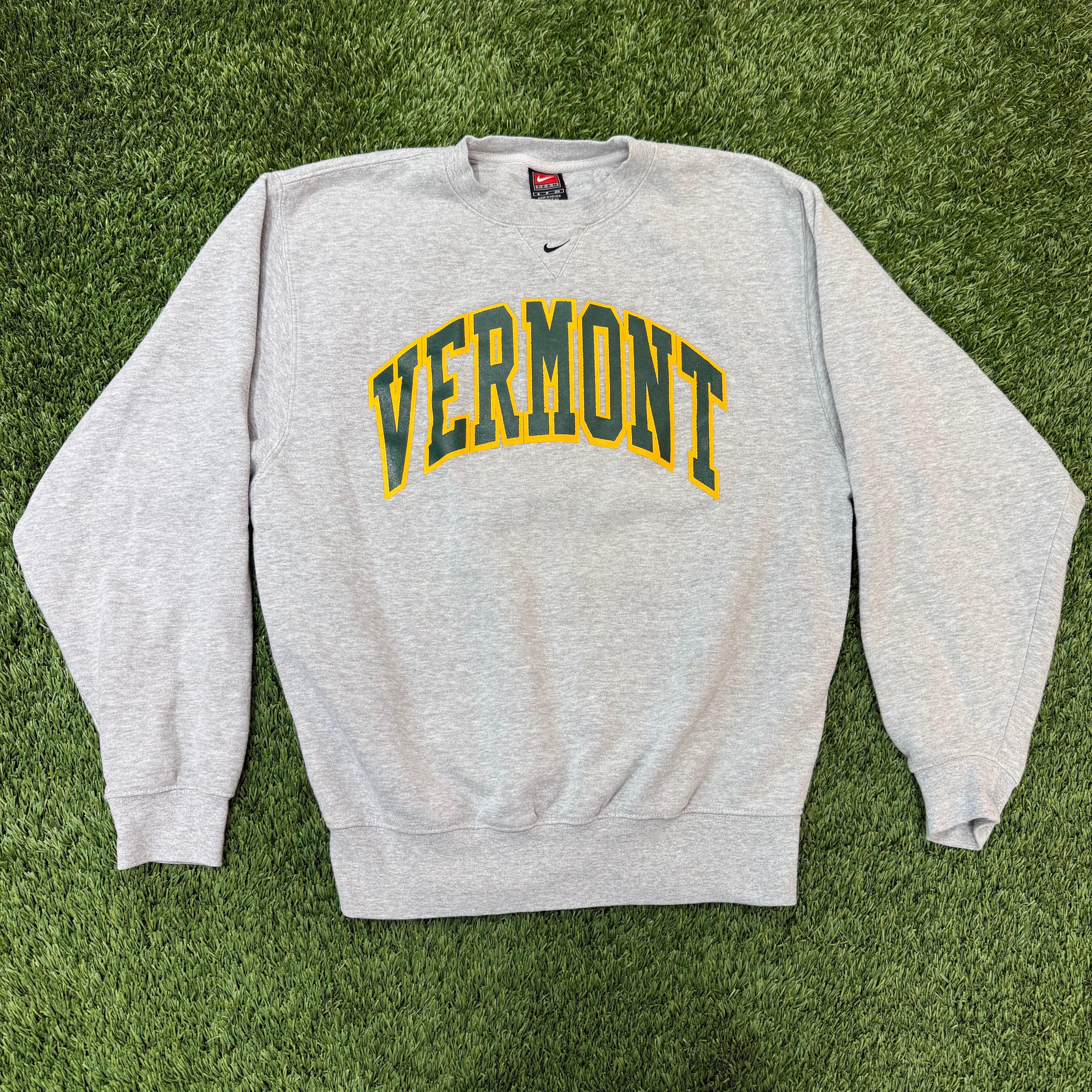 Nike Vintage University of Vermont Center Swoosh Crewneck, S