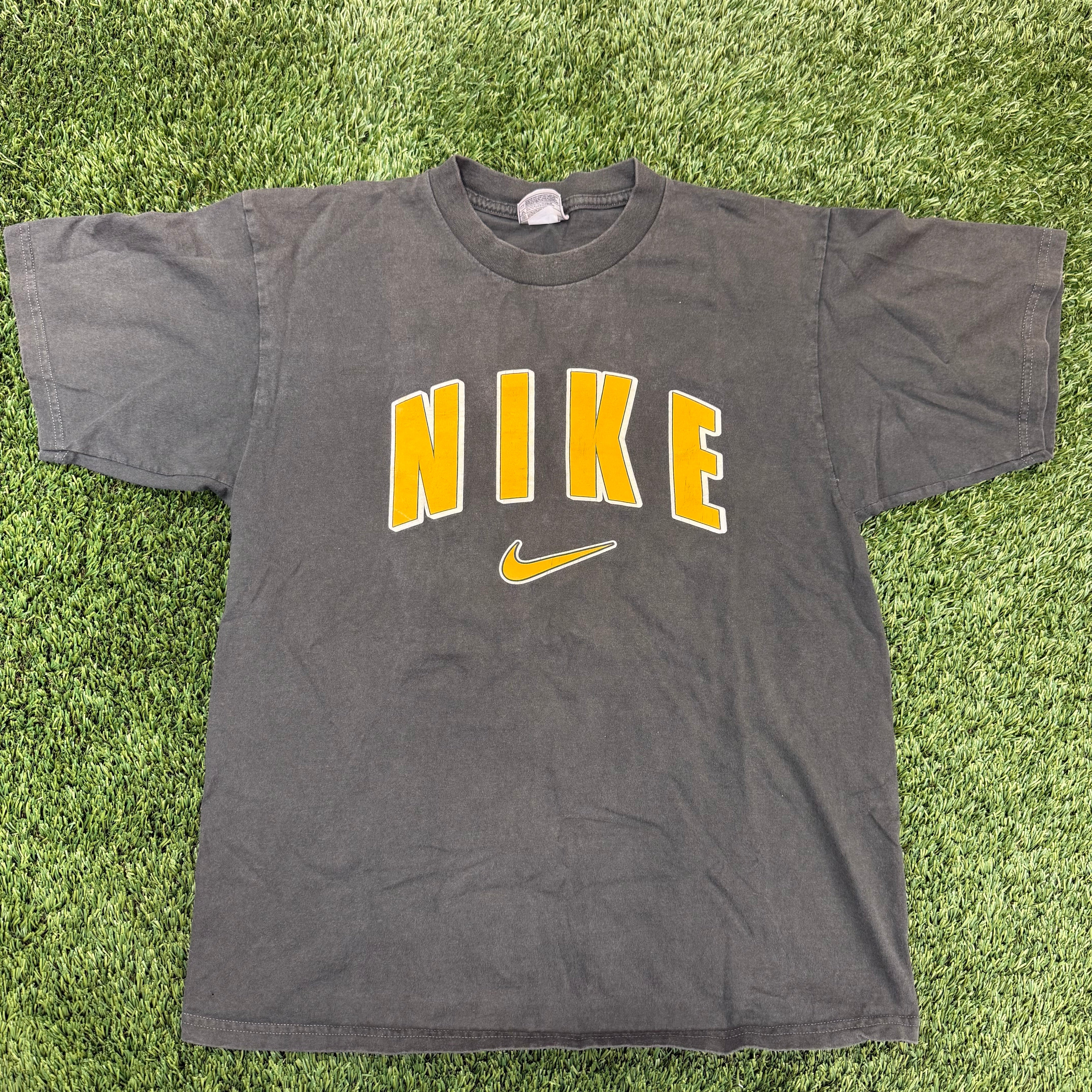 Nike Vintage Center Swoosh Graphic Shirt, M