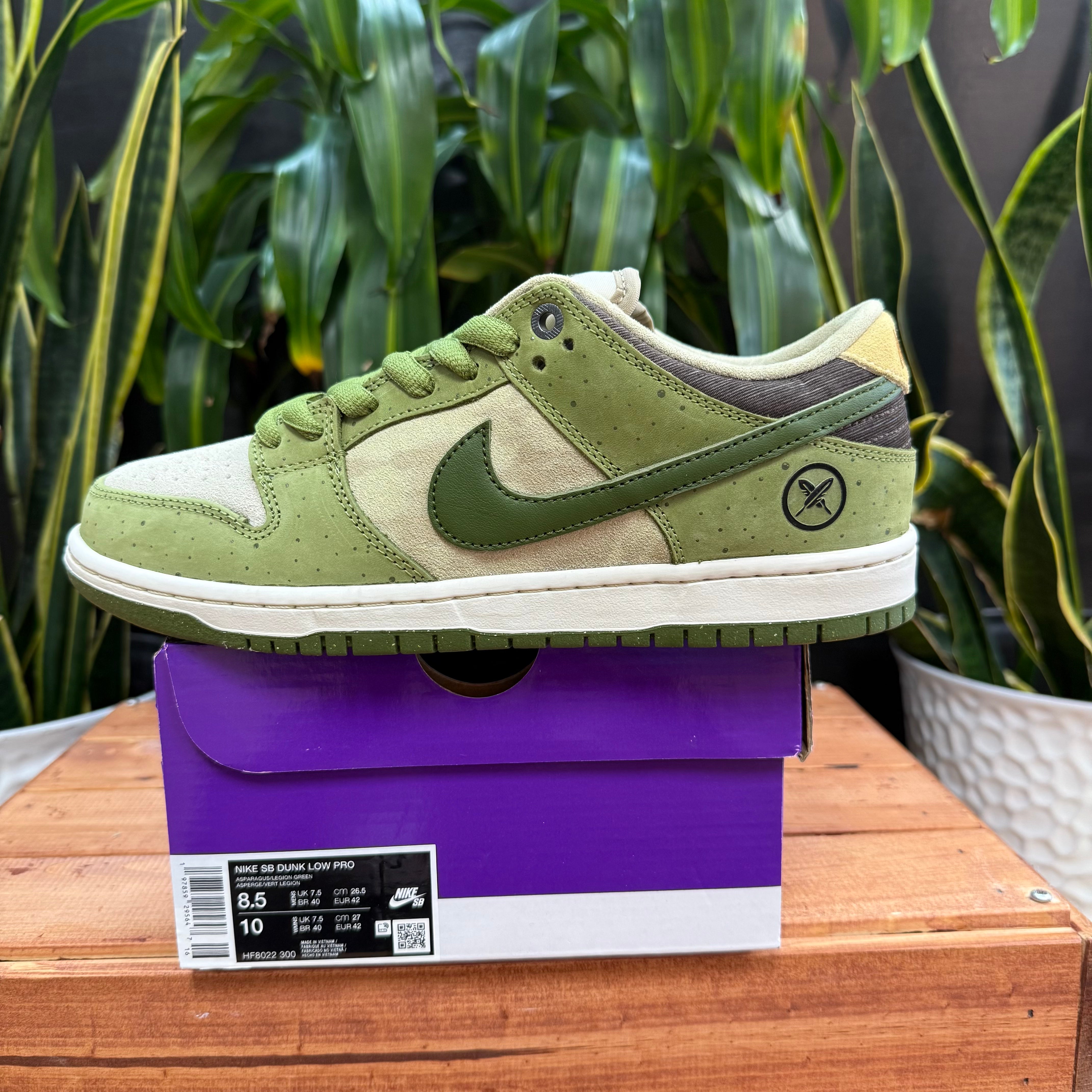 Nike SB Dunk Low x Yuto 'Matcha', Mens 8.5, W10