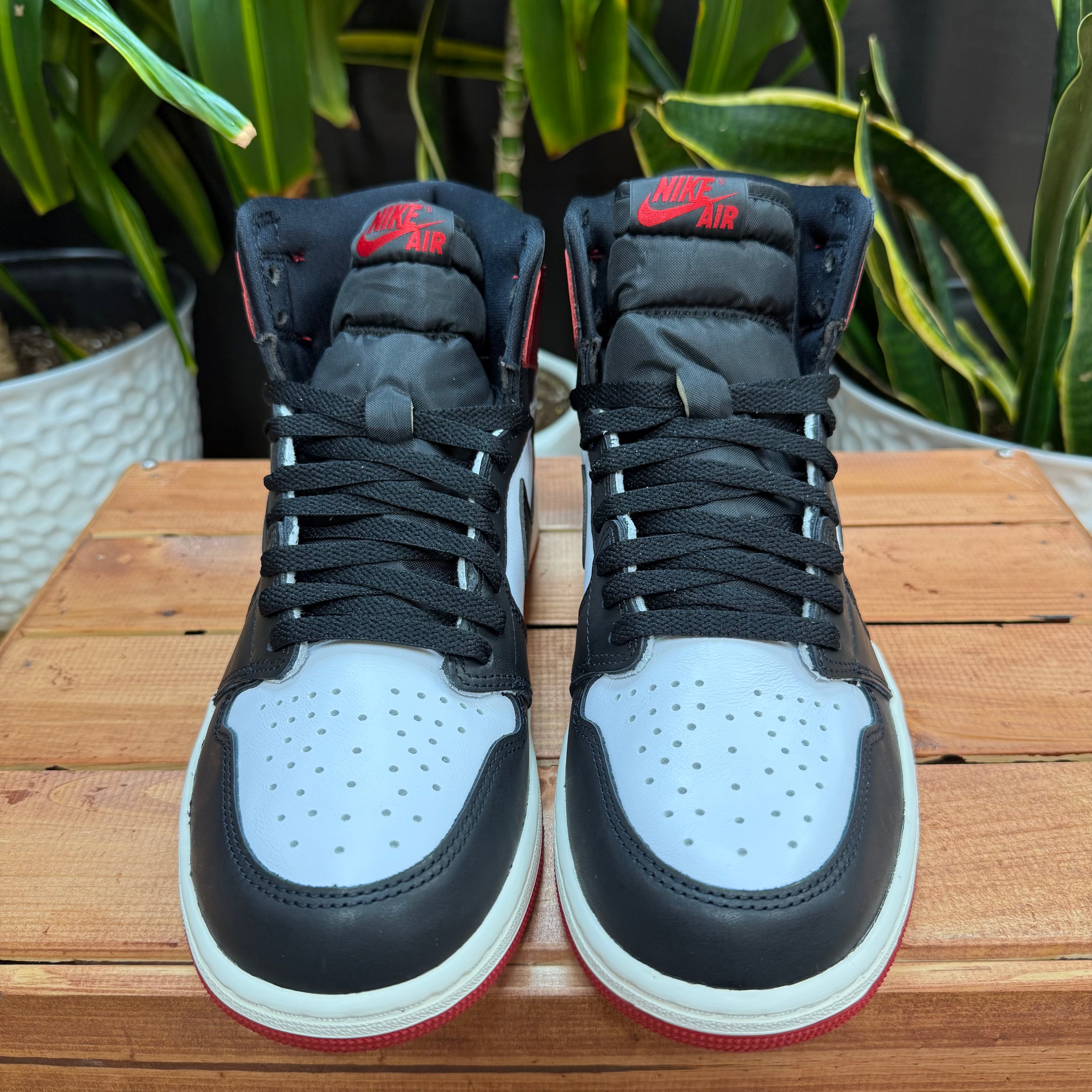 Nike Jordan 1 Retro High OG Black Toe Reimagined, Mens 13