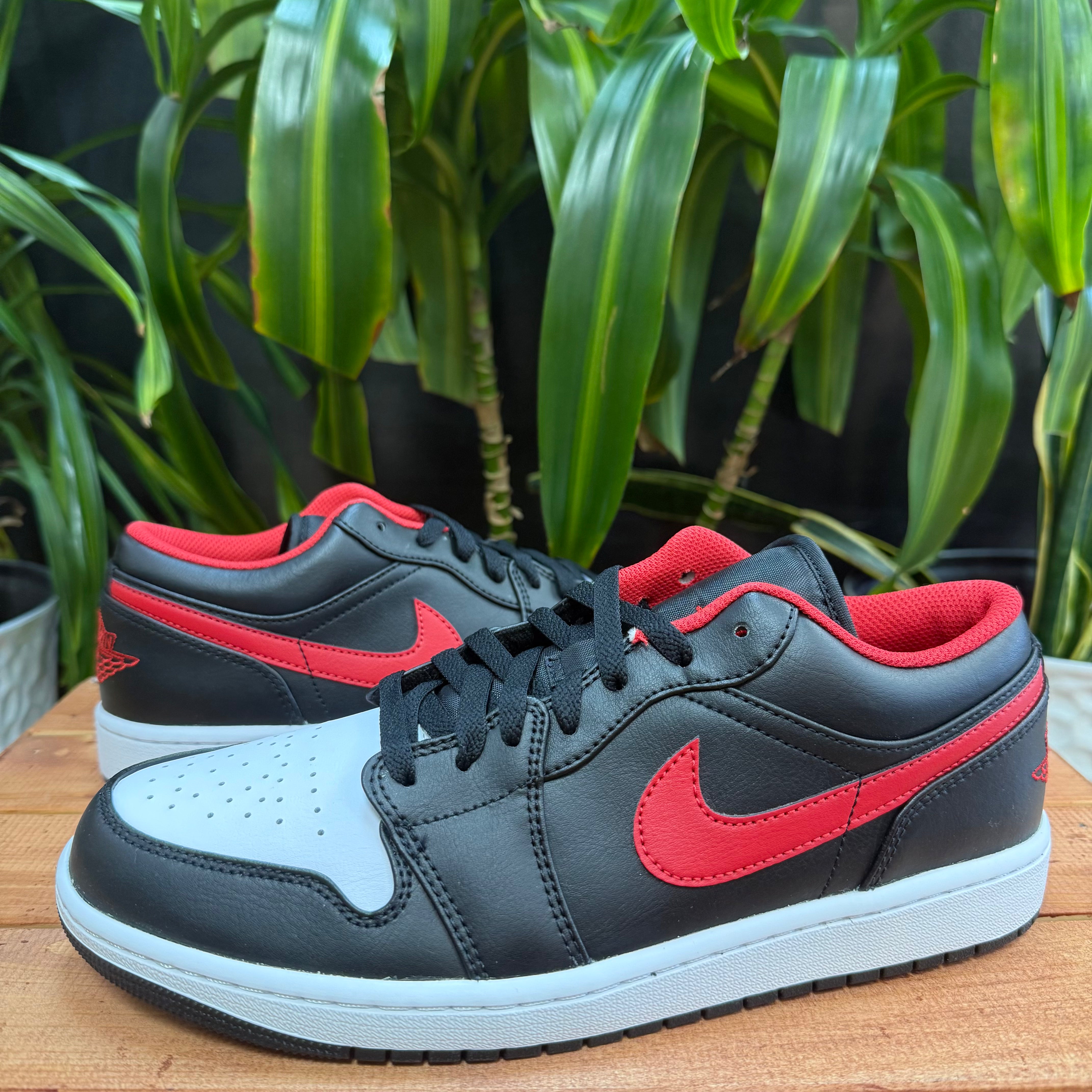 Nike Jordan 1 Low White Toe, Mens 10, W11.5