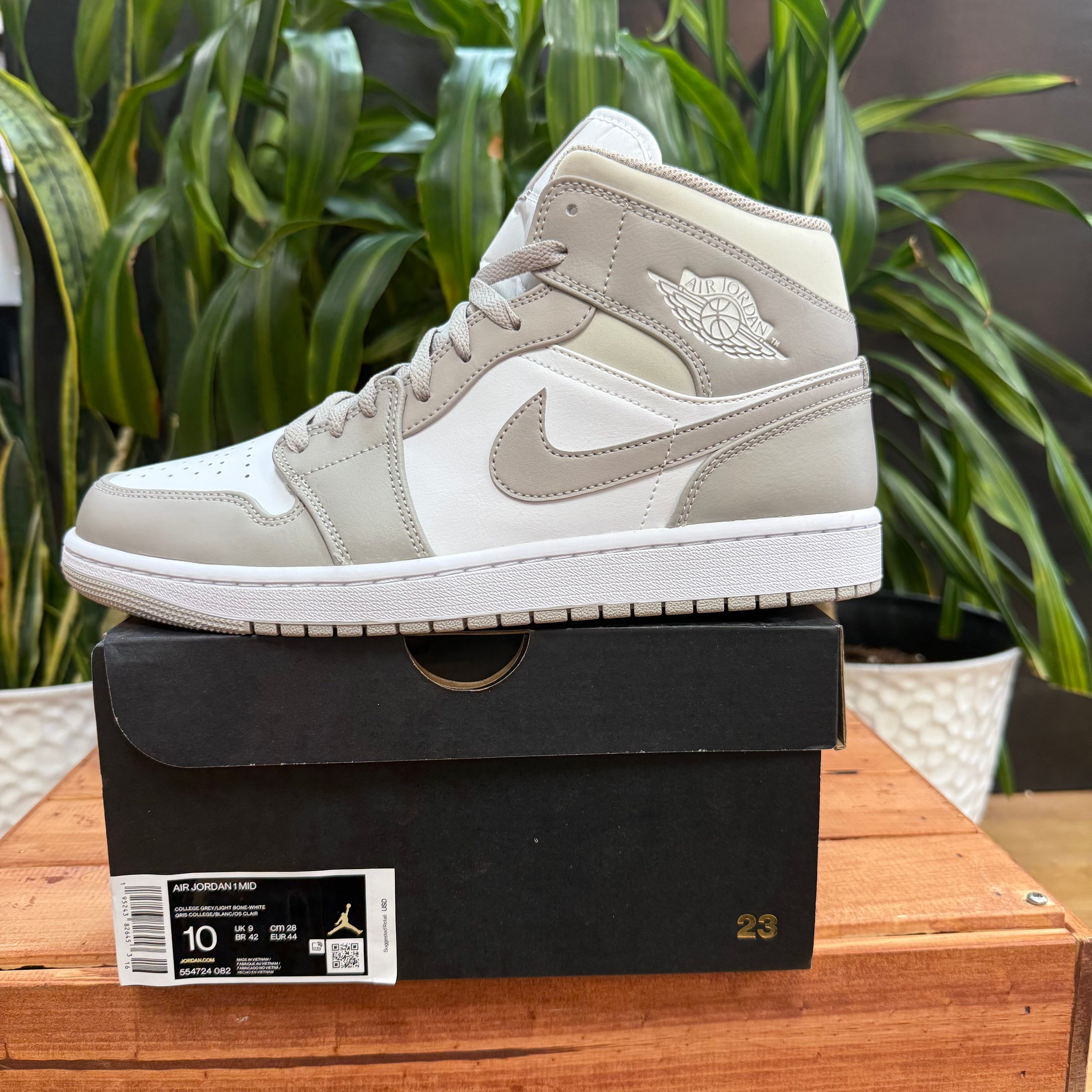 Air Jordan 1 Mid College Grey Linen, Mens 10, W11.5