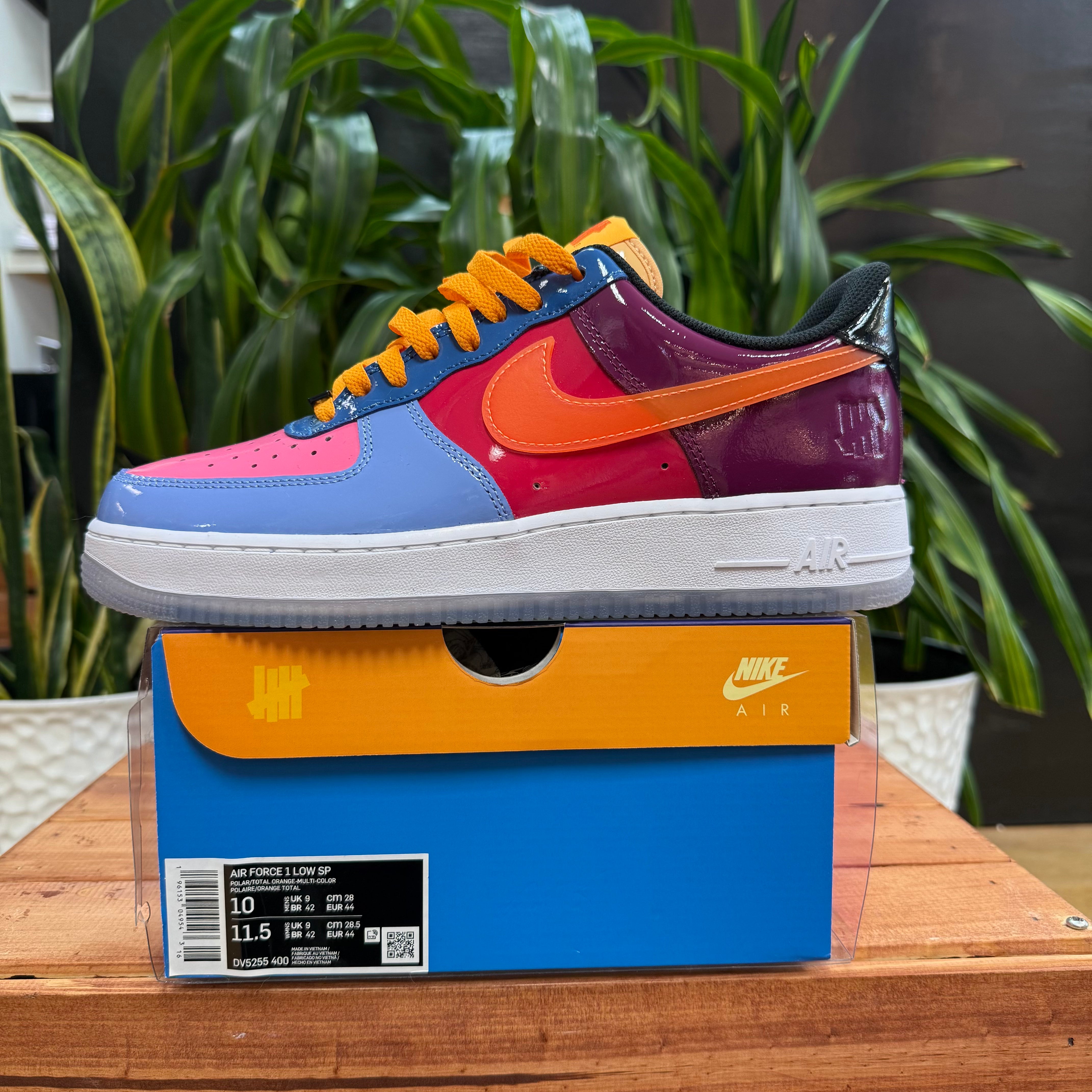 Nike Men's Air Force 1 Low x Undefeated Multi-Patent Total Orange, Mens 10, W11.5