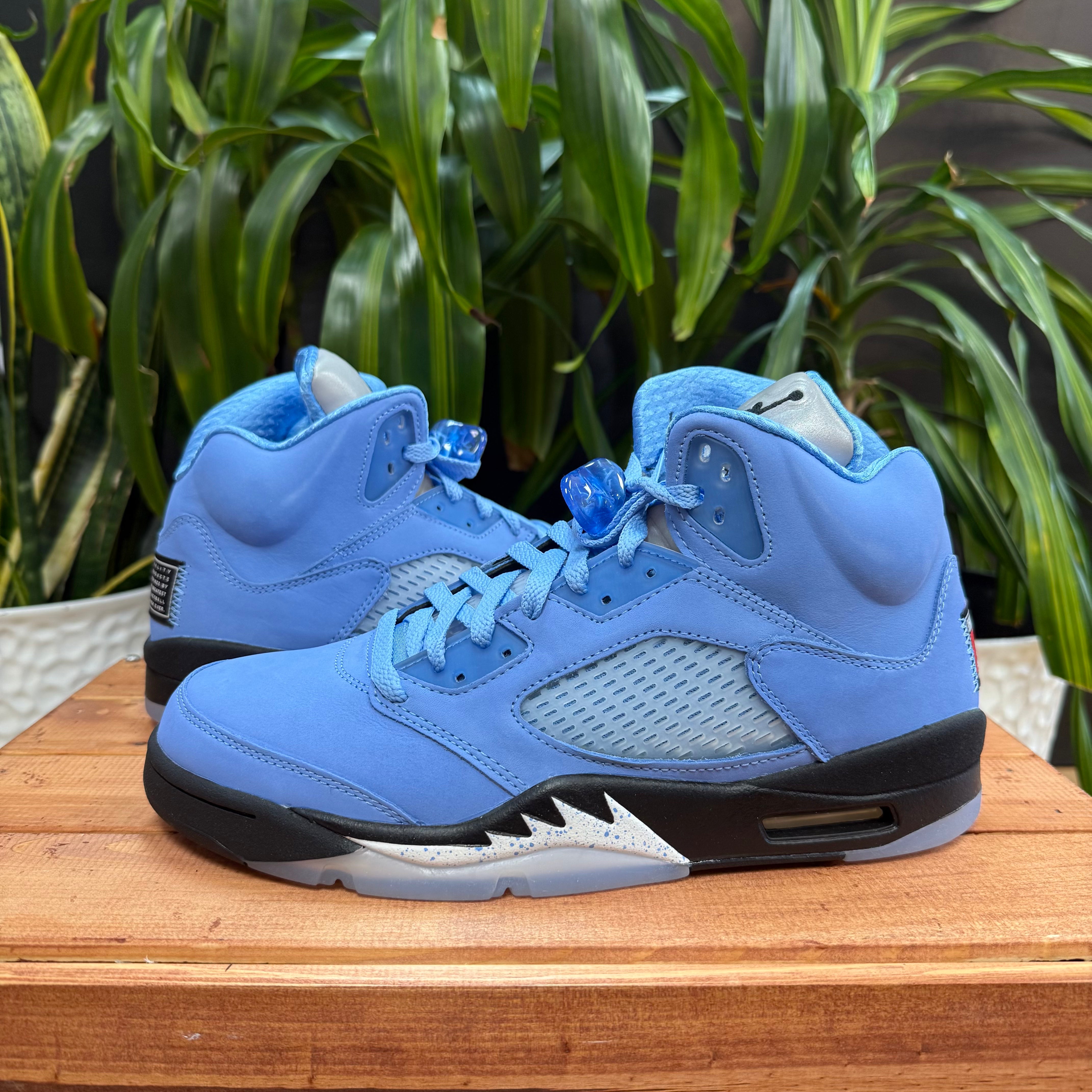 Nike Air Jordan 5 Retro SE "UNC, Mens 10, W11.5