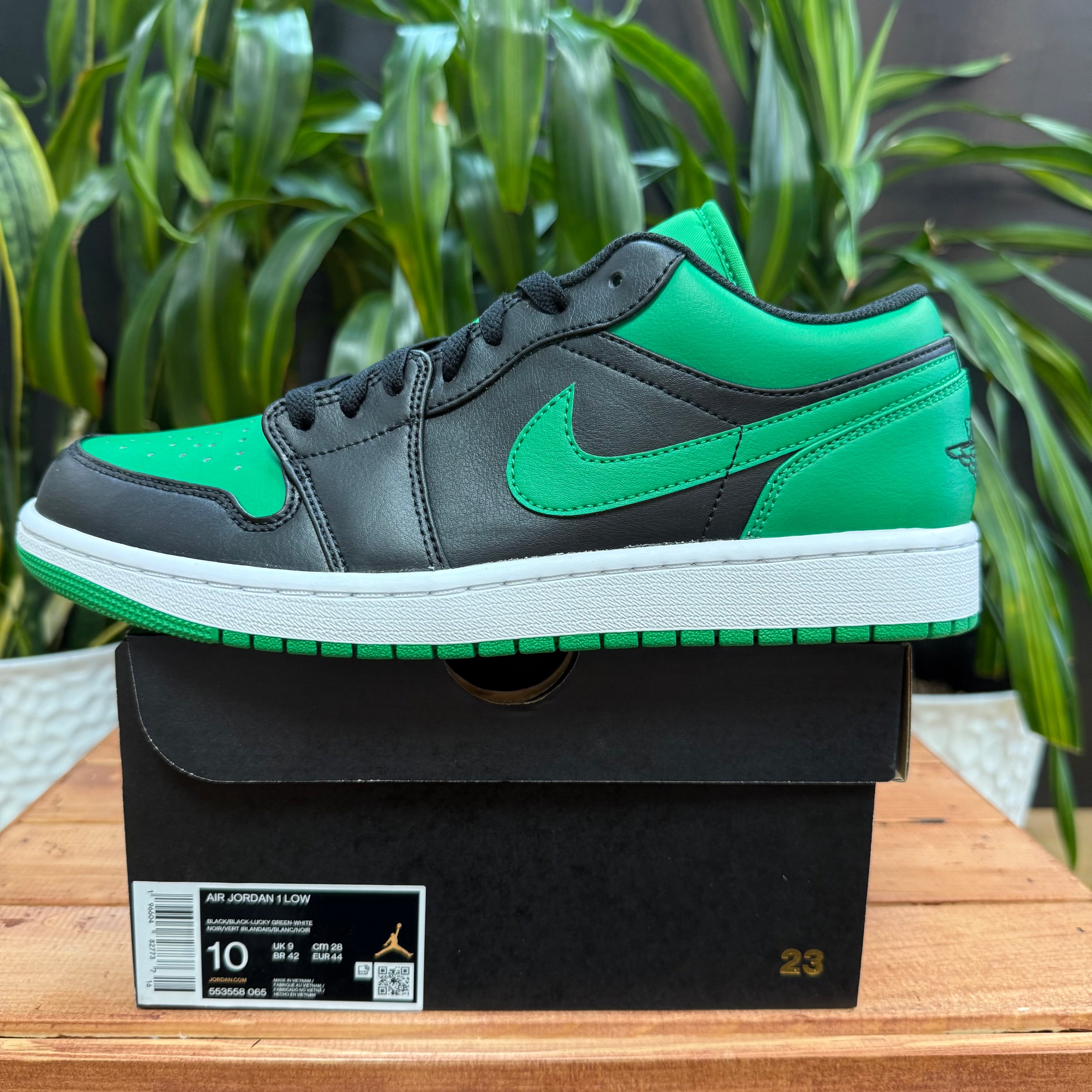 Nike Air Jordan 1 Low Lucky Green, Mens 10, W11.5