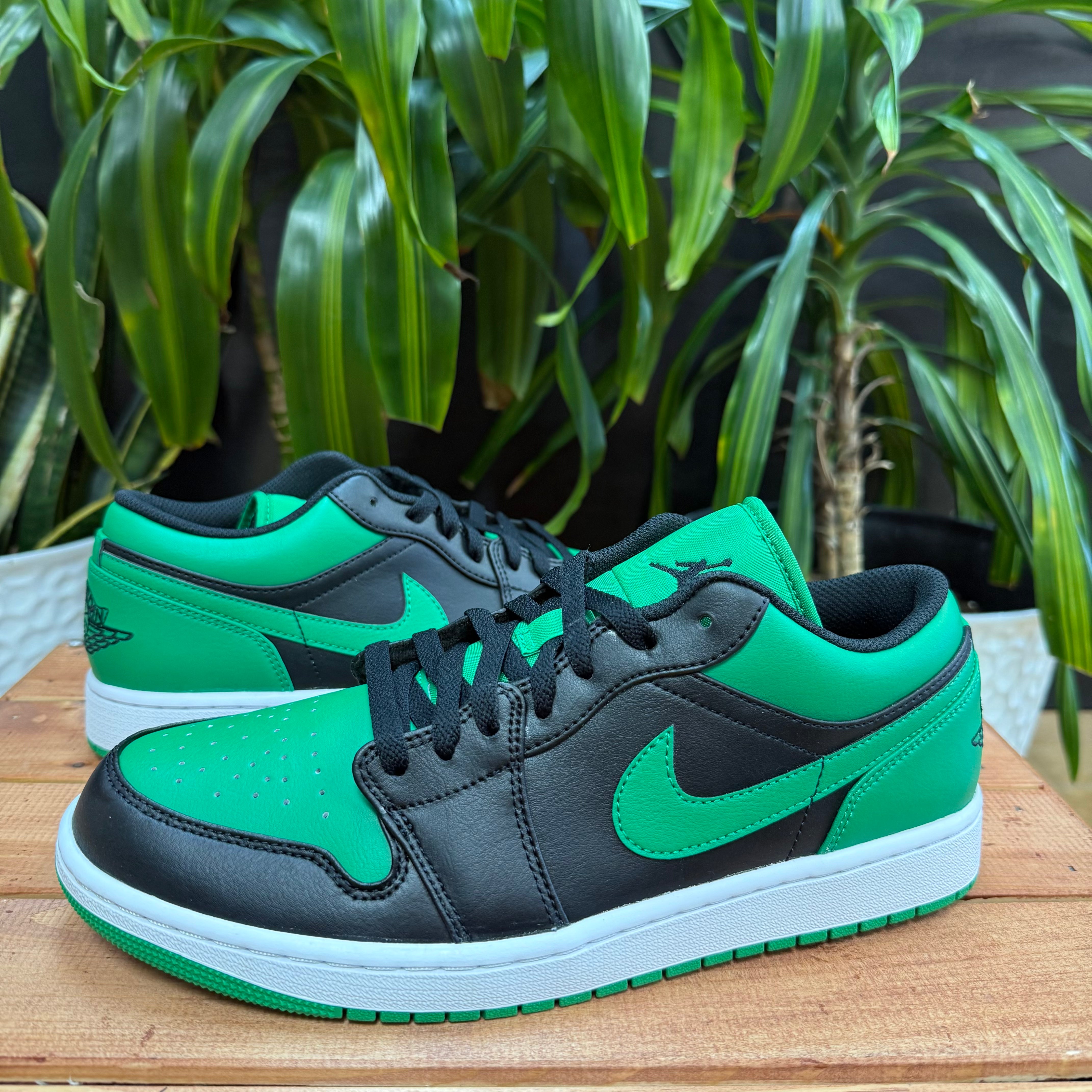 Nike Air Jordan 1 Low Lucky Green, Mens 10, W11.5