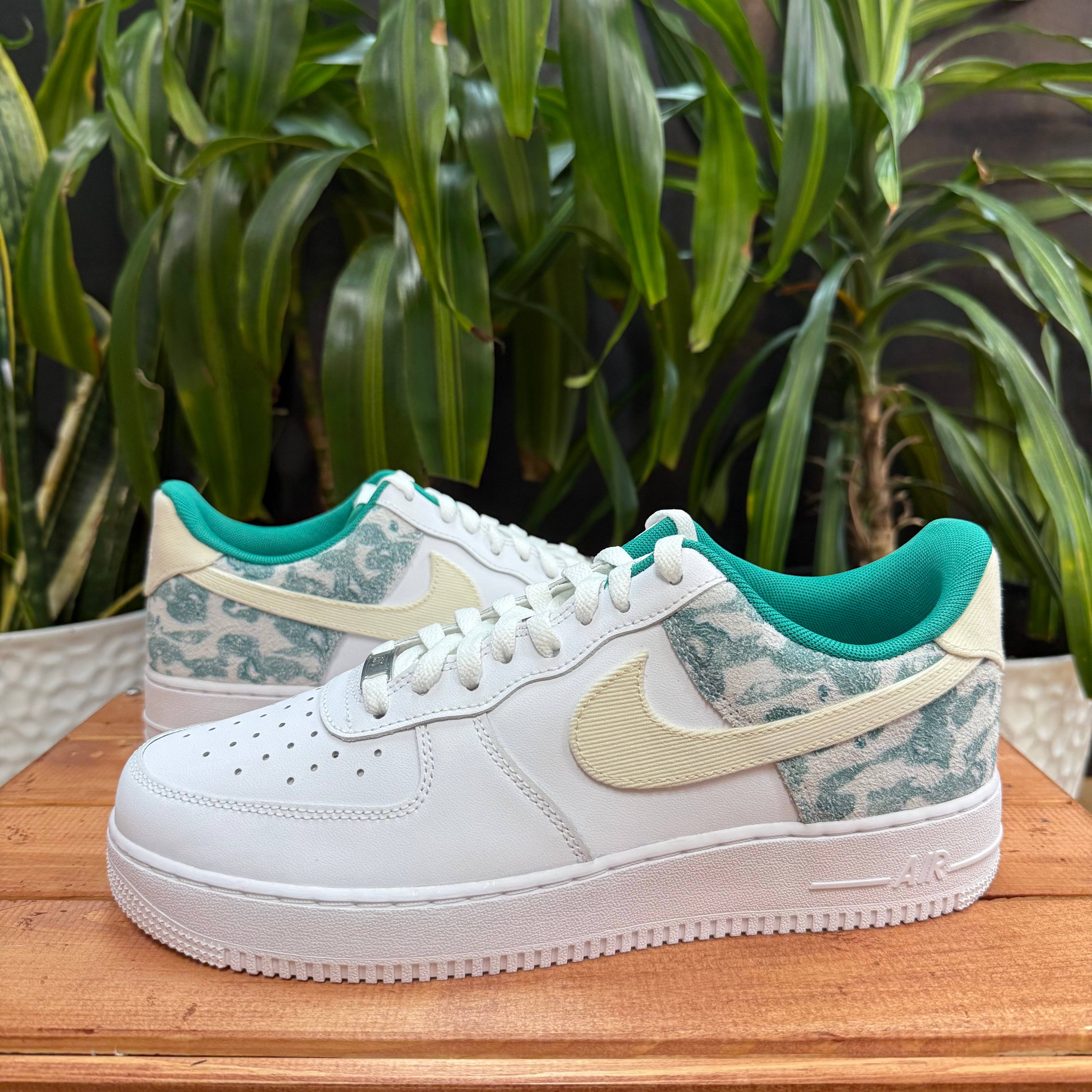 Air Force 1 Low '07 LV8 'Neptune Green Camo', Mens 10, W11.5