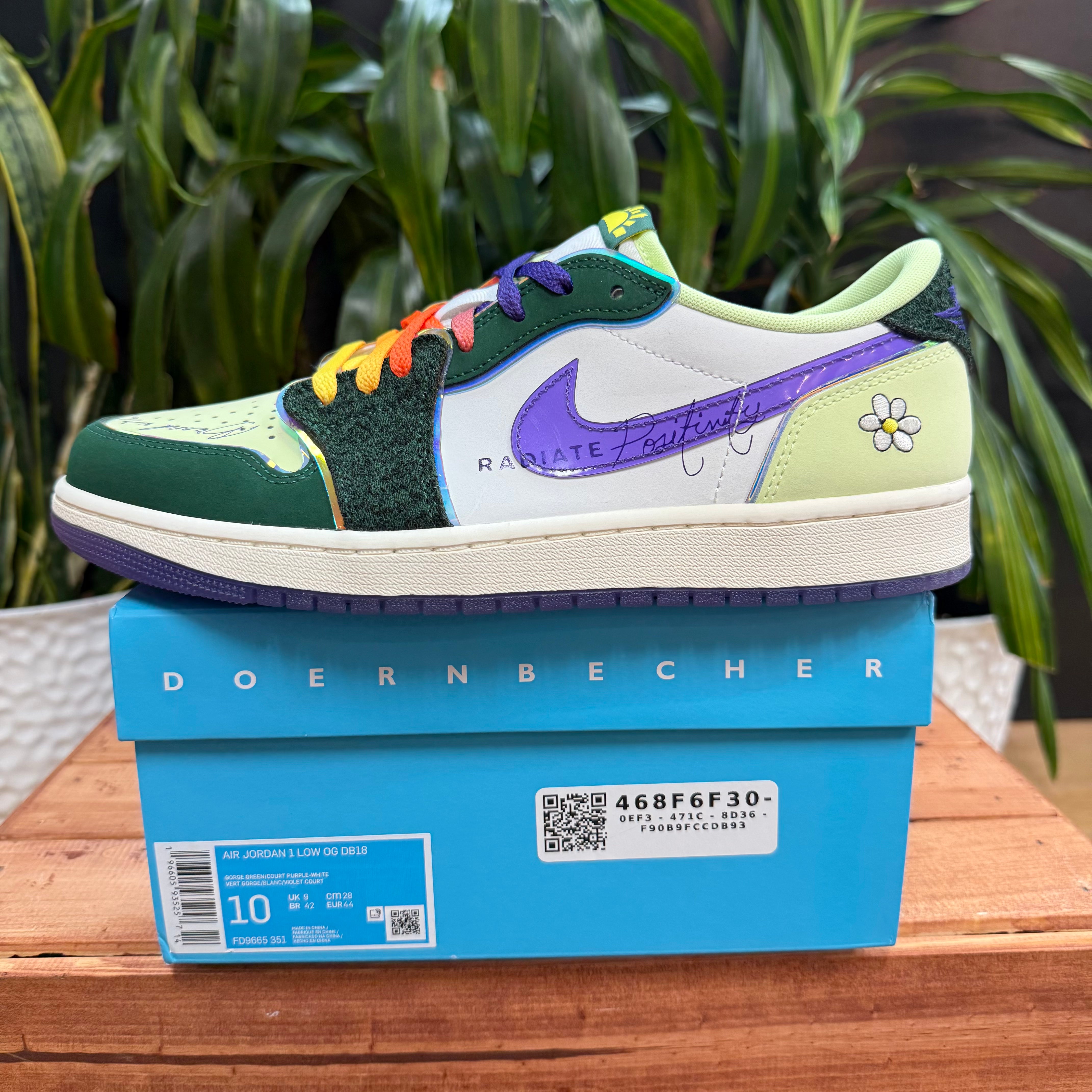 Nike Air Jordan 1 Retro Low OG Doernbecher, Mens 10, W11.5