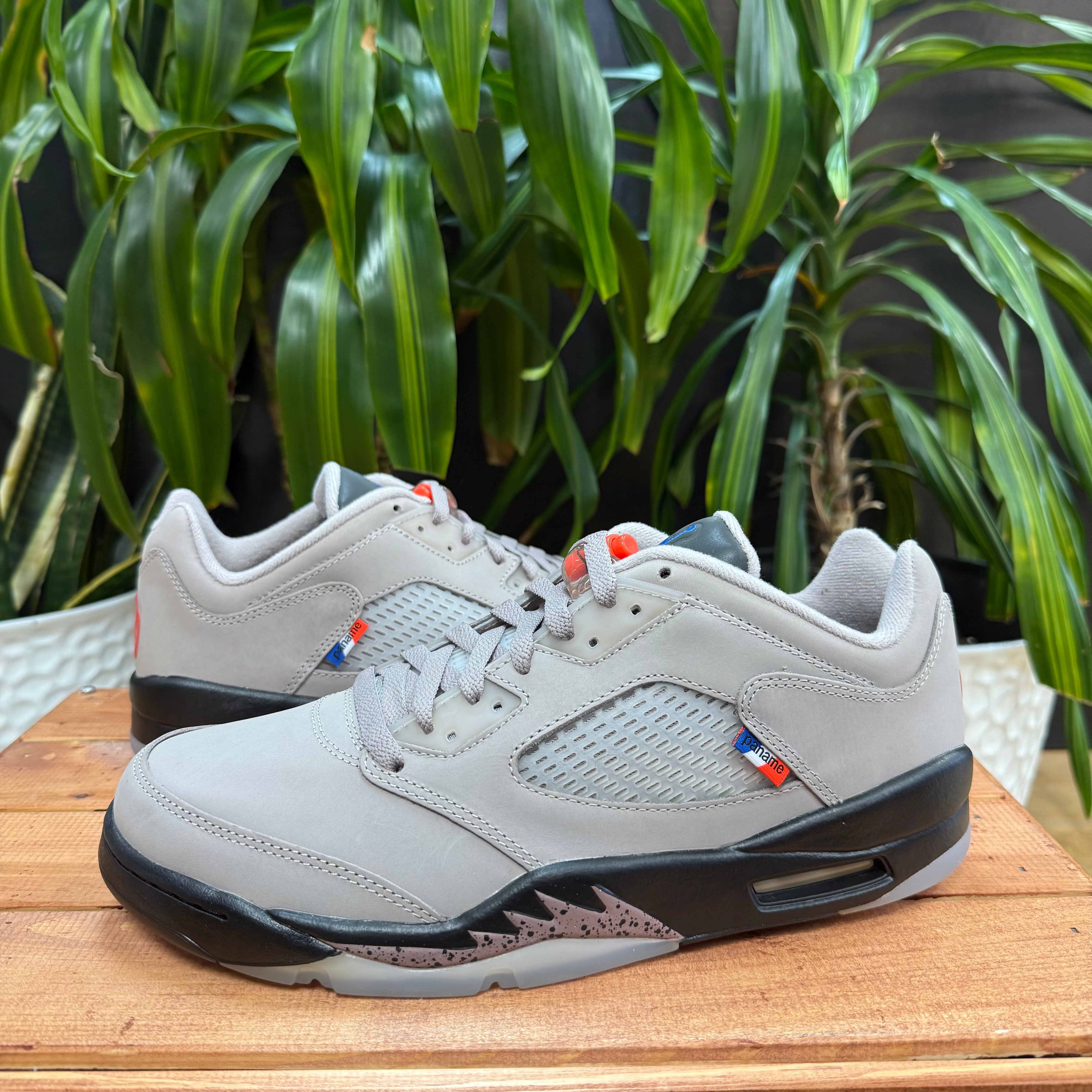 Paris Saint-Germain x Jordan 5 Retro Low 'Paname', Mens 10, W11.5