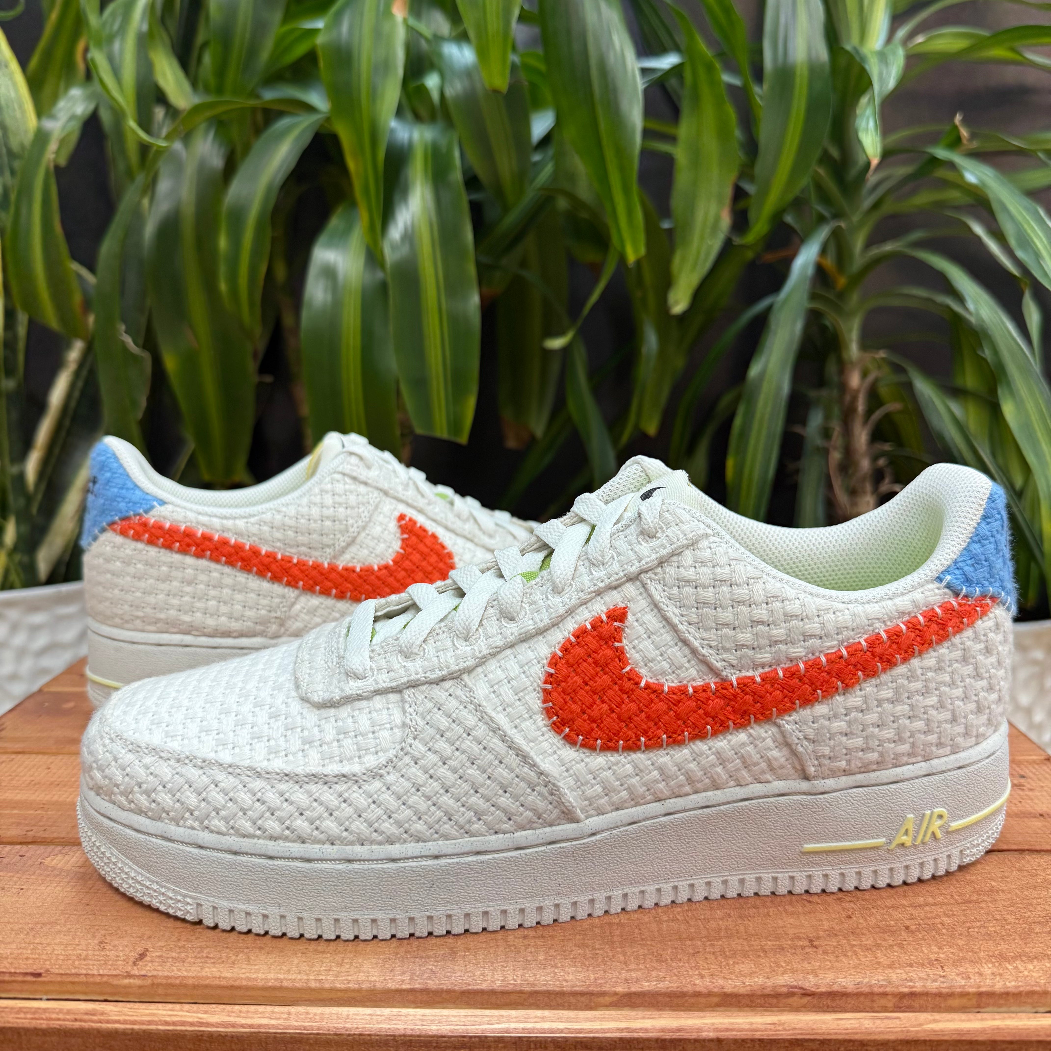 Nike Air Force 1 '07 Next to Nature 'Phantom White/ Team Orange', Mens 10, W11.5