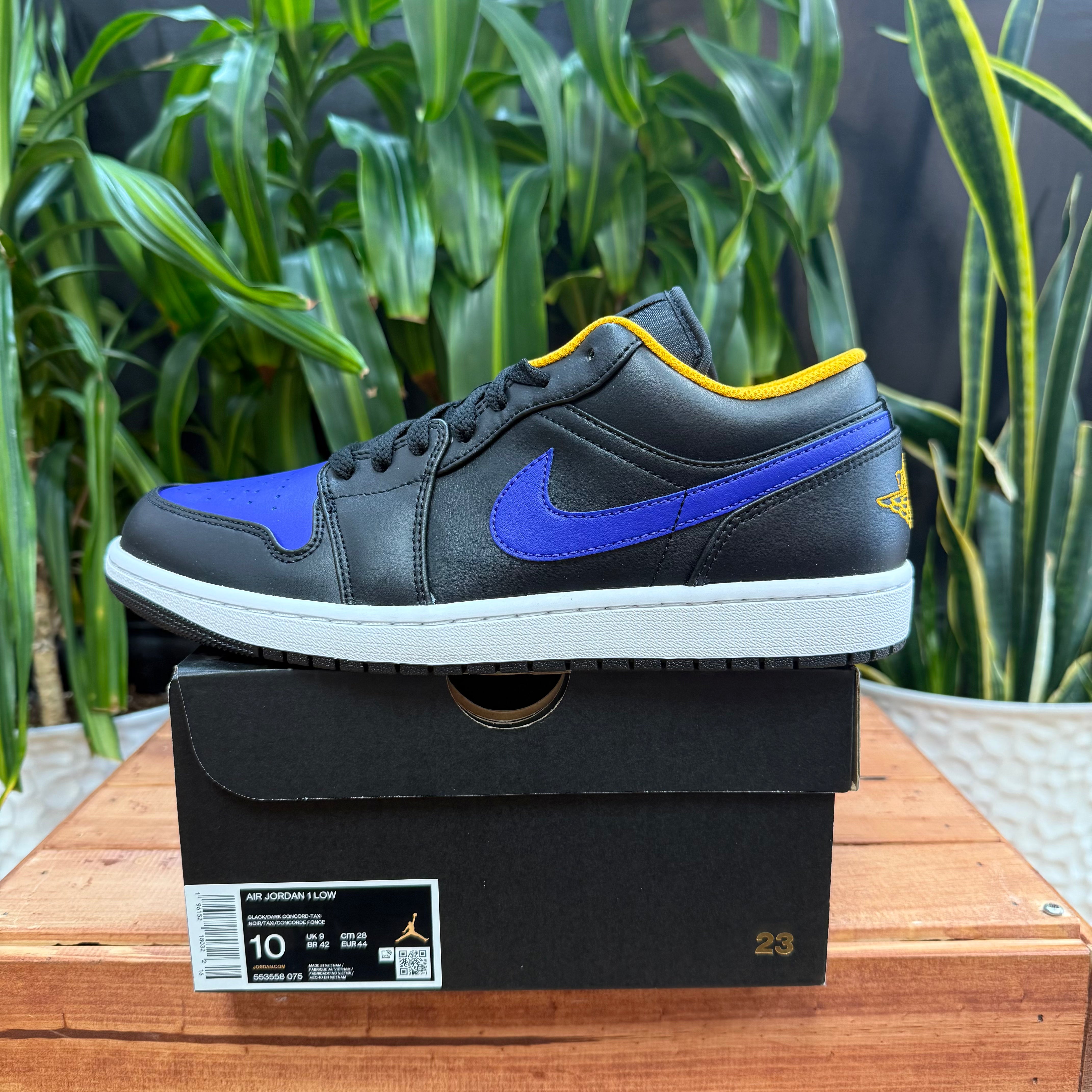 Nike Jordan 1 Low Dark Concord, Mens 10, W11.5