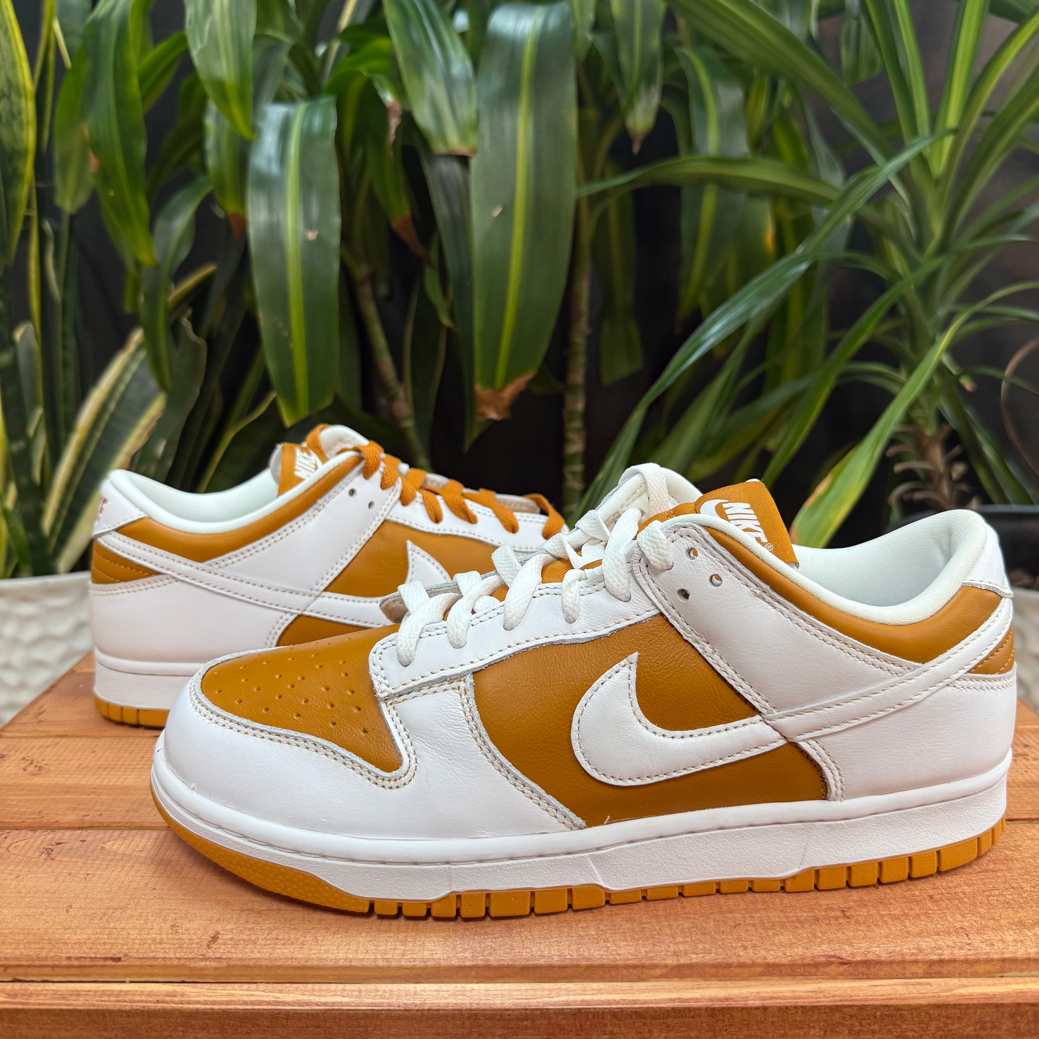 Nike Dunk Low 'Dark Curry', Mens 8.5, W10