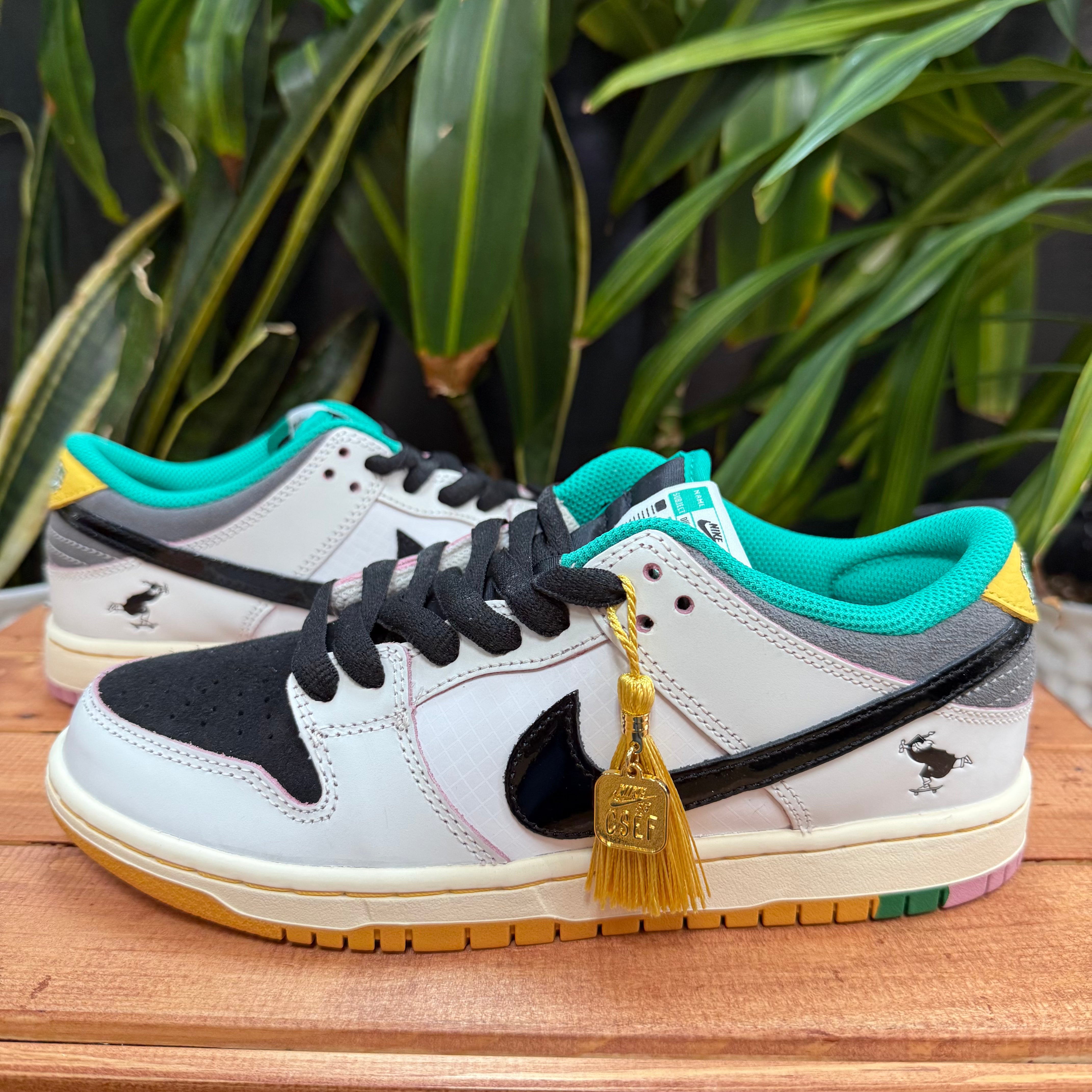 CSEF x Nike Dunk Low SB 'White Clear Emerald', Mens 6.5, W8