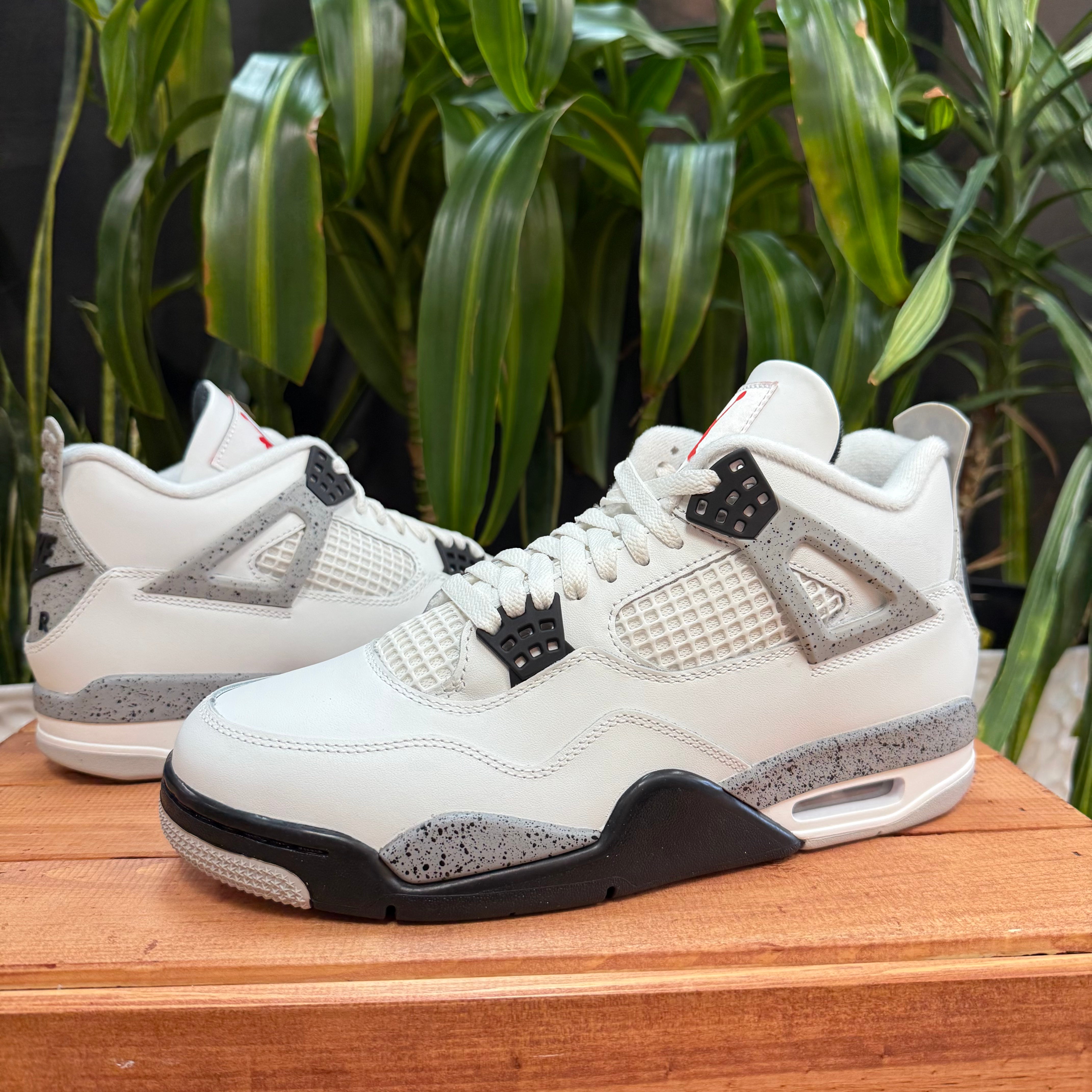 Jordan 4 Retro White Cement Mens 10, W11.5