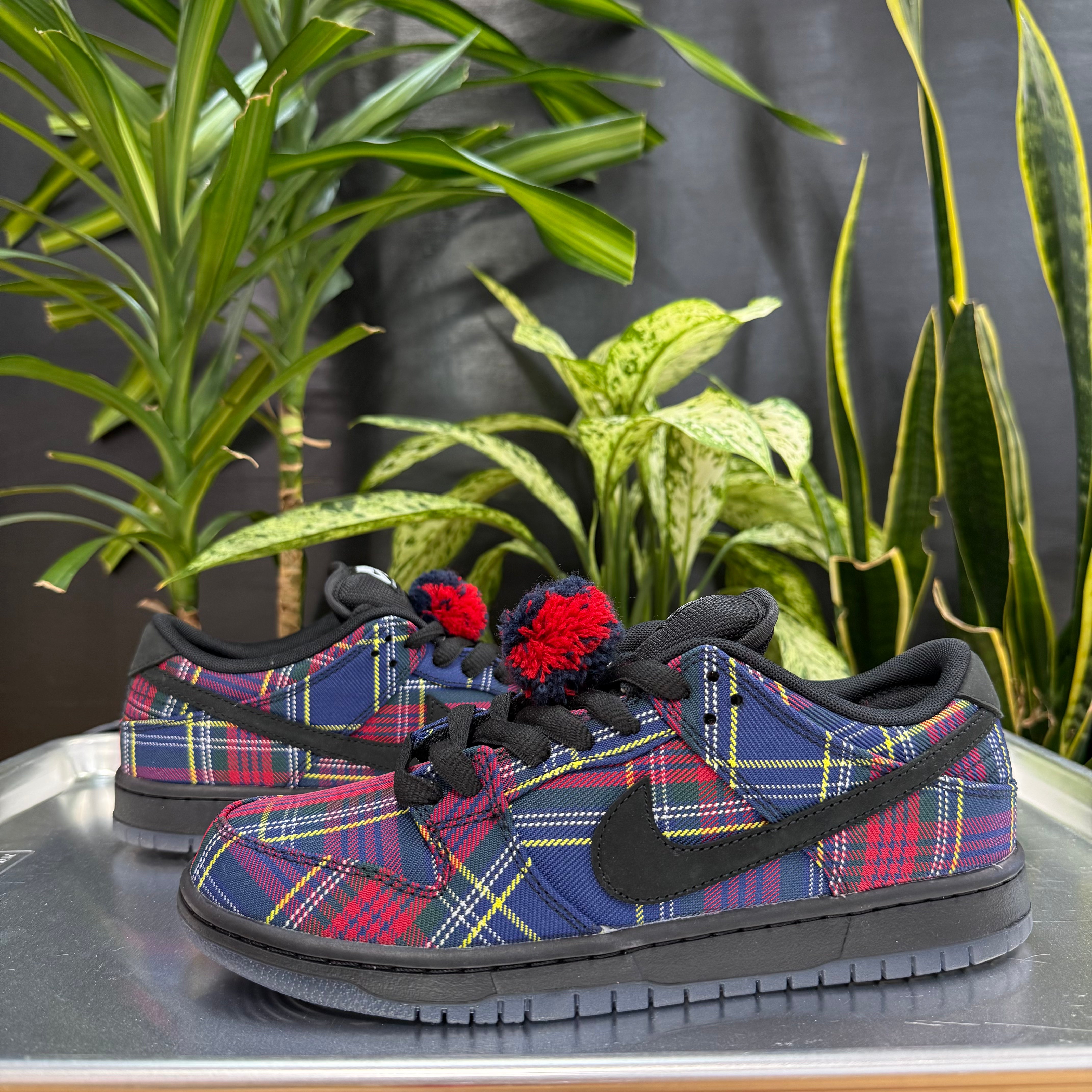 Nike SB Dunk Low Nardwuar