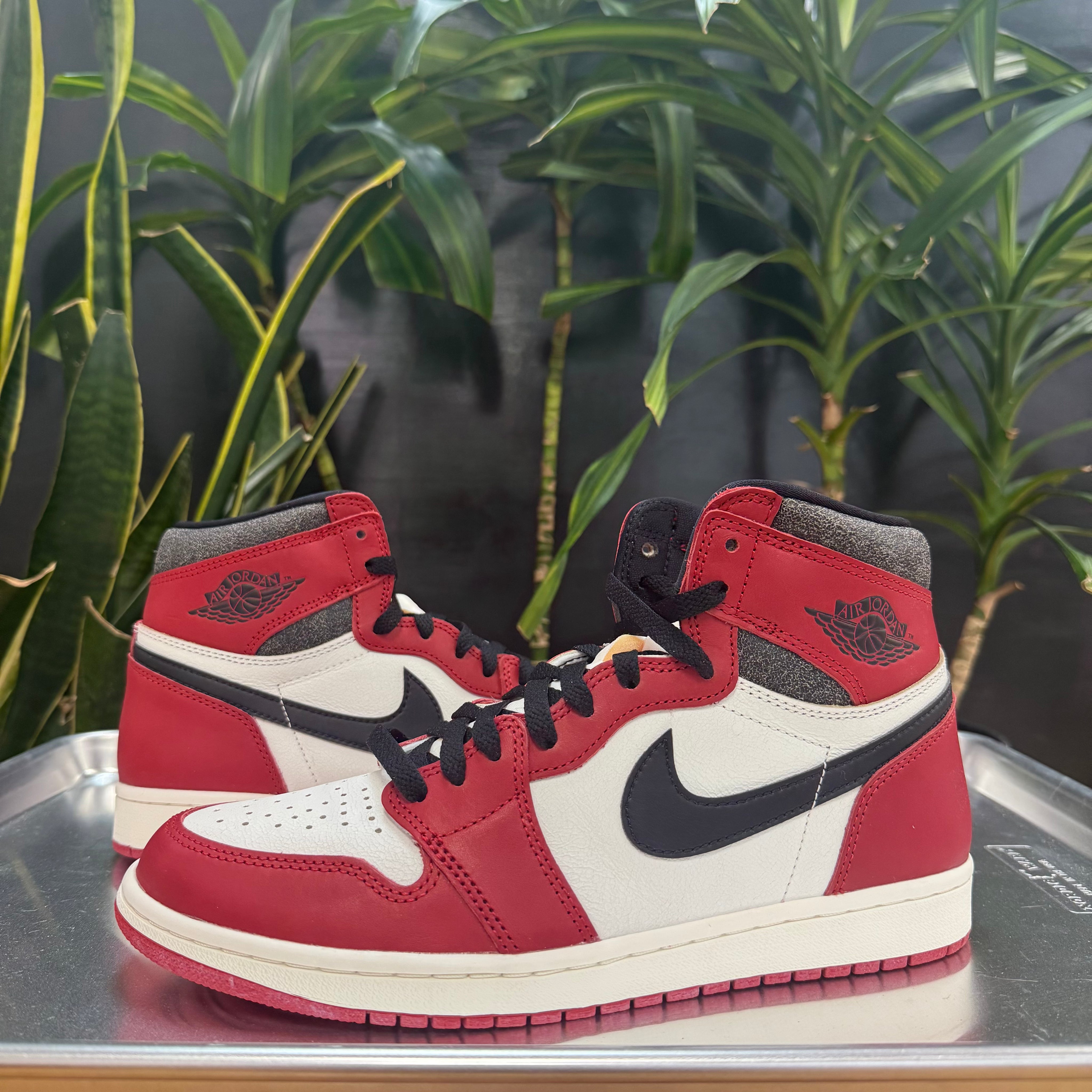 Jordan 1 Retro High OG Chicago Lost and Found