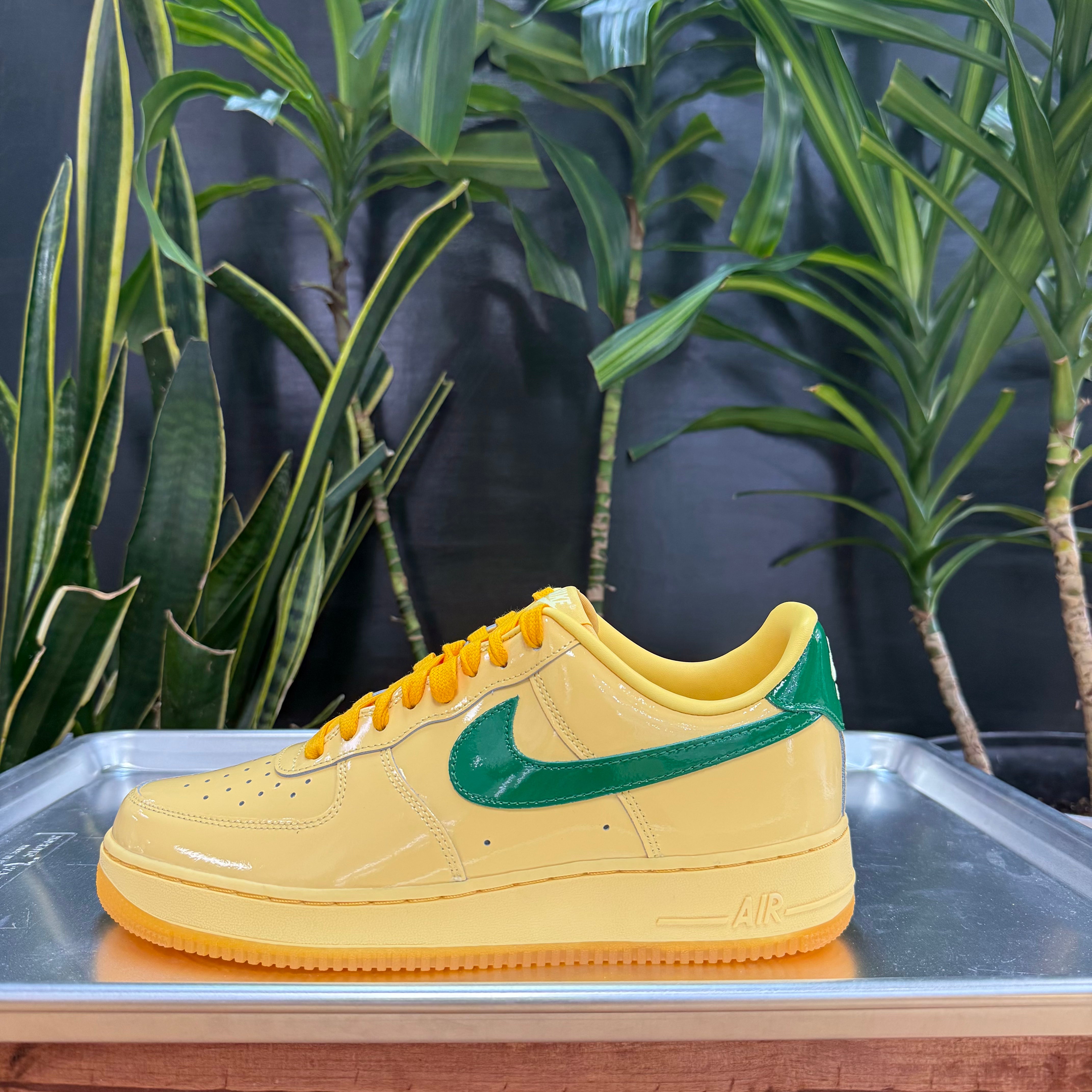 Nike Air Force 1 Low Topaz Gold/Light Laser Orange