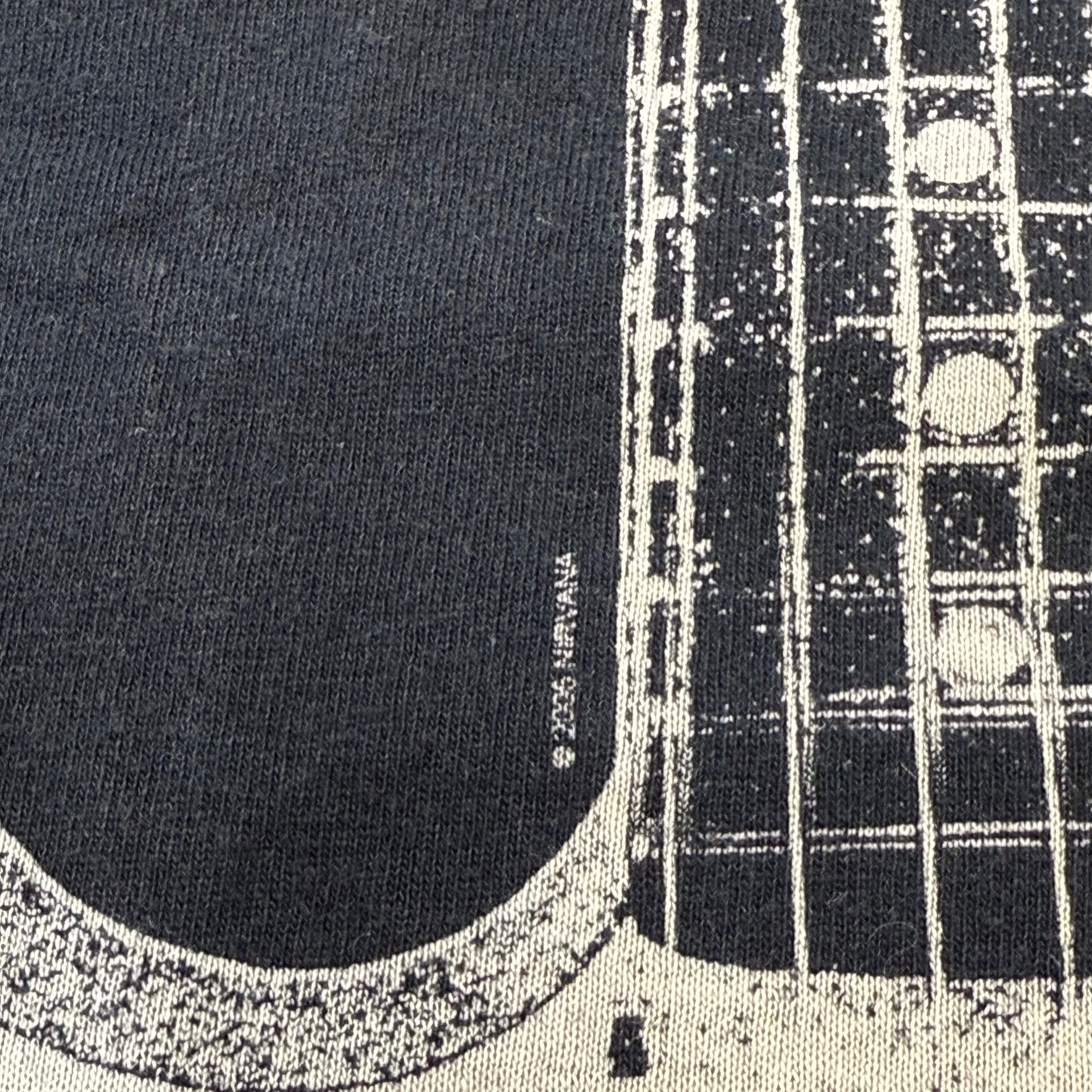 Vintage Nirvana Guitar Graphic T-Shirt, L