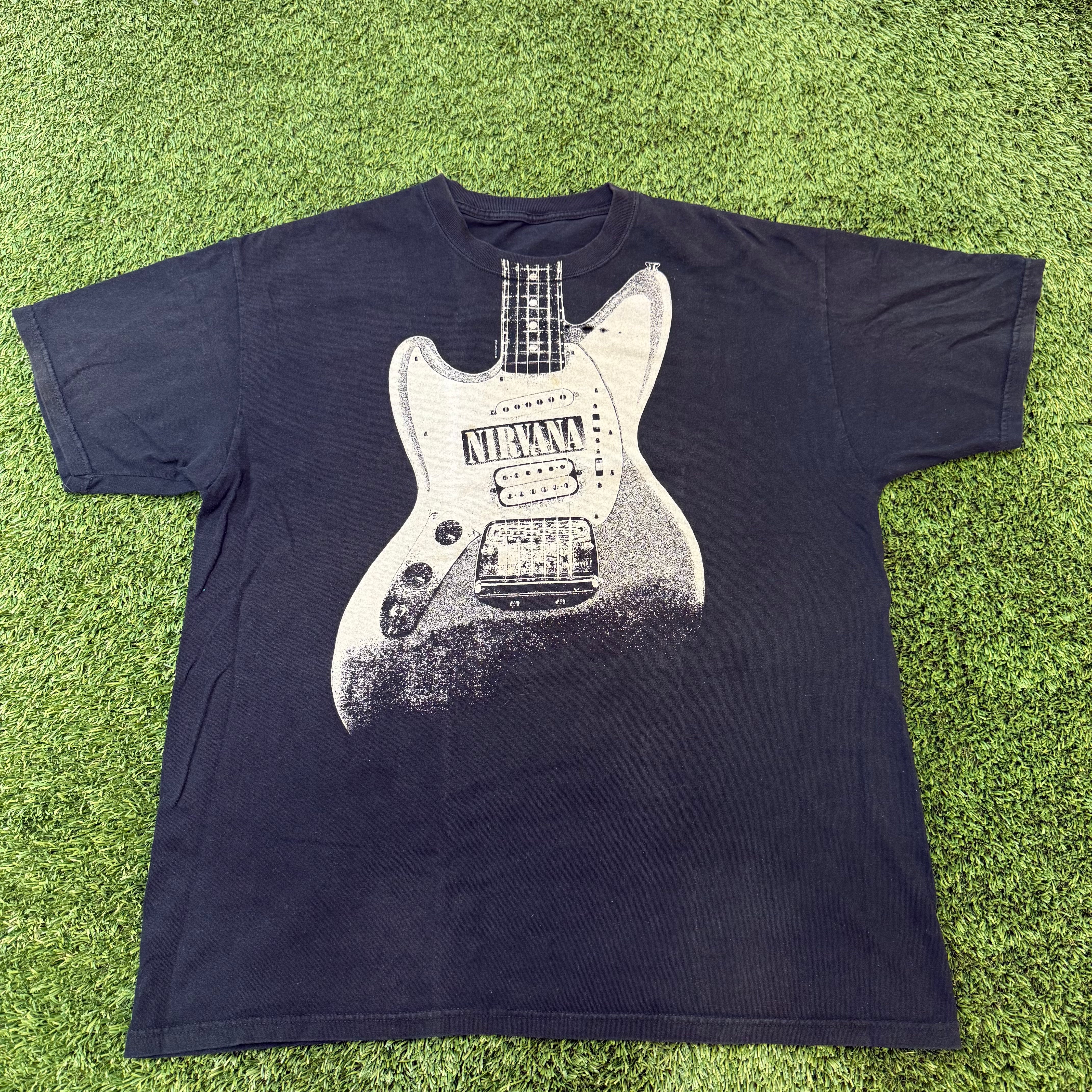Vintage Nirvana Guitar Graphic T-Shirt, L