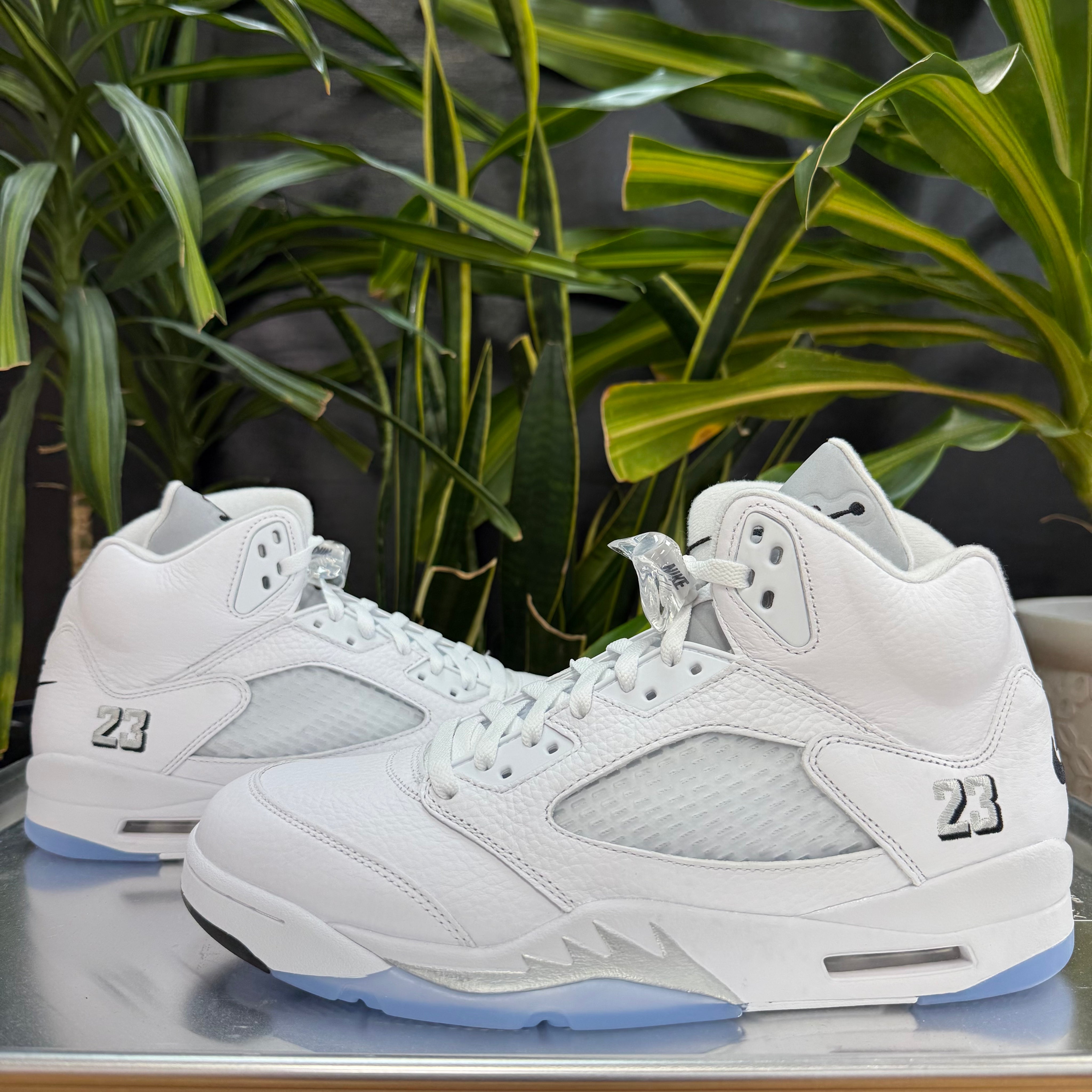 Jordan 5 Retro White Metallic (2026)
