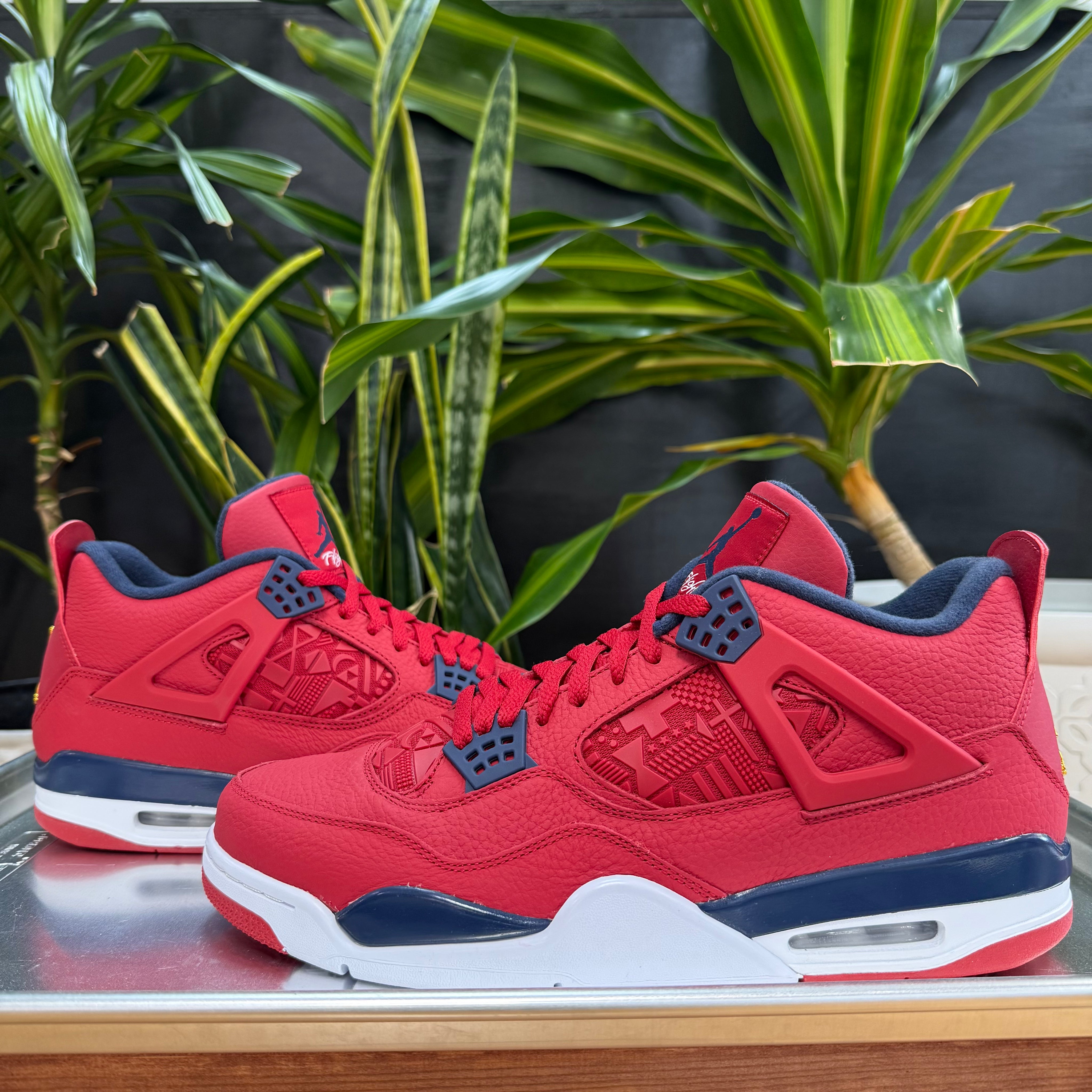 Jordan 4 Retro FIBA