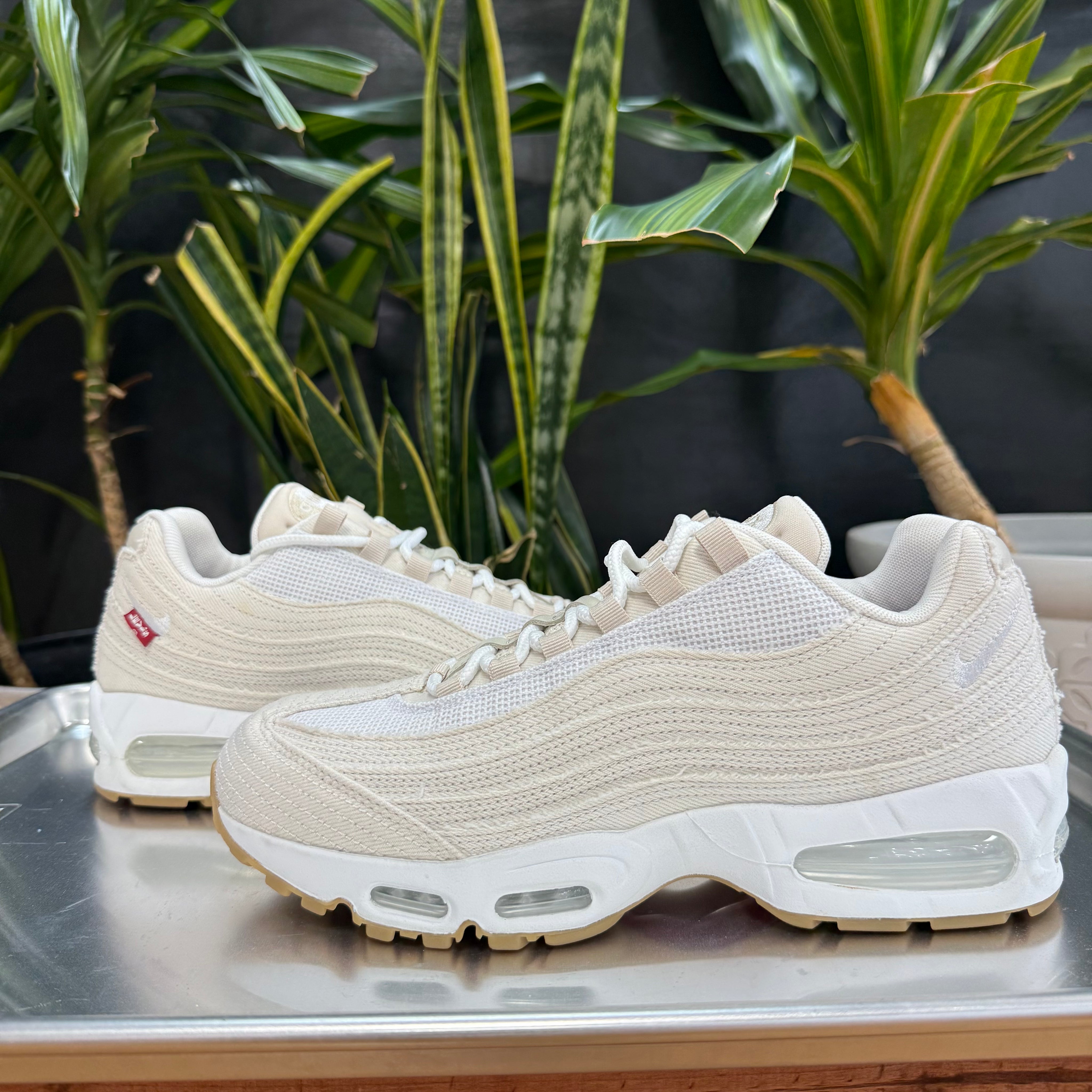 Nike Air Max 95 OG Levi's Light Orewood Brown