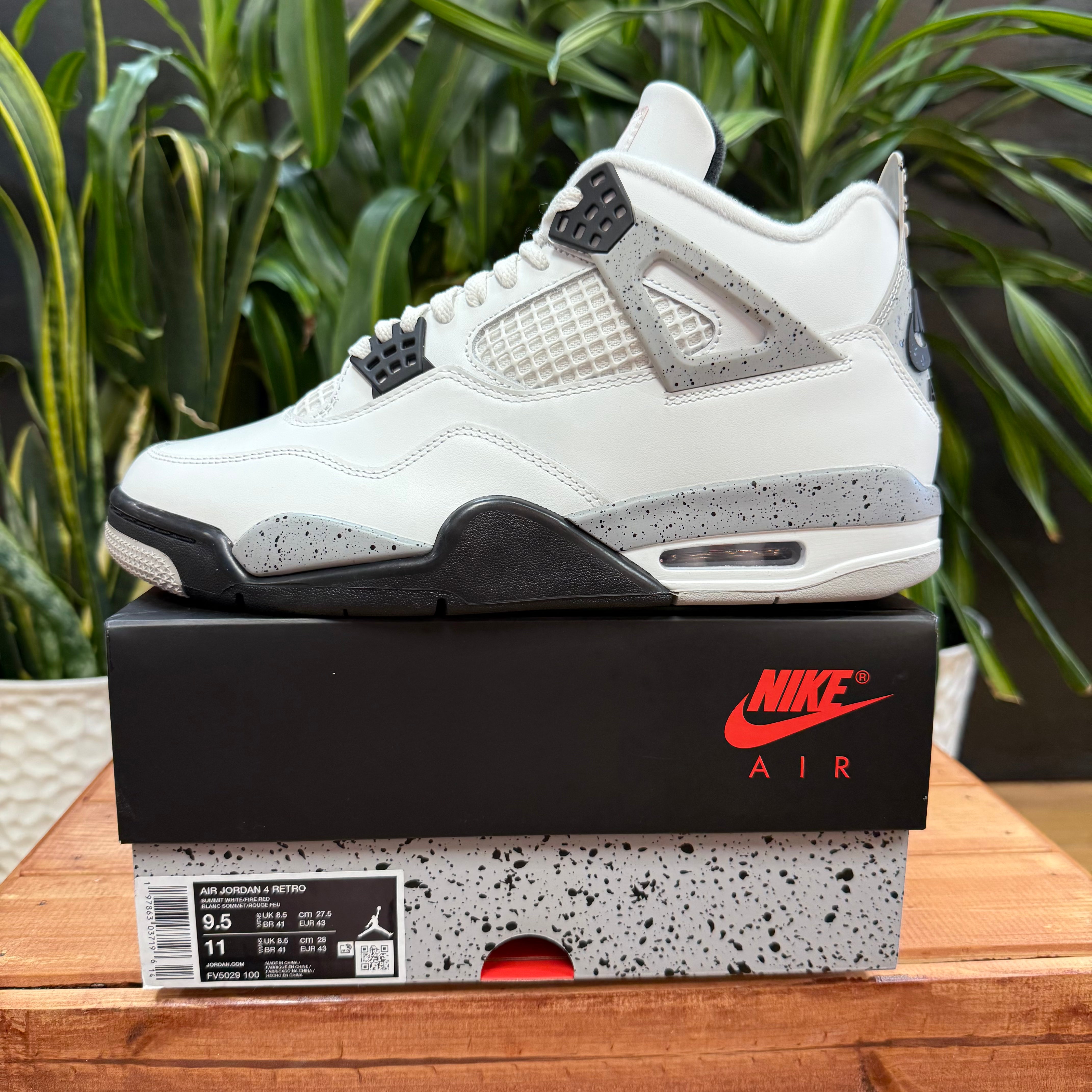Jordan 4 Retro White Cement Mens 9.5, W11