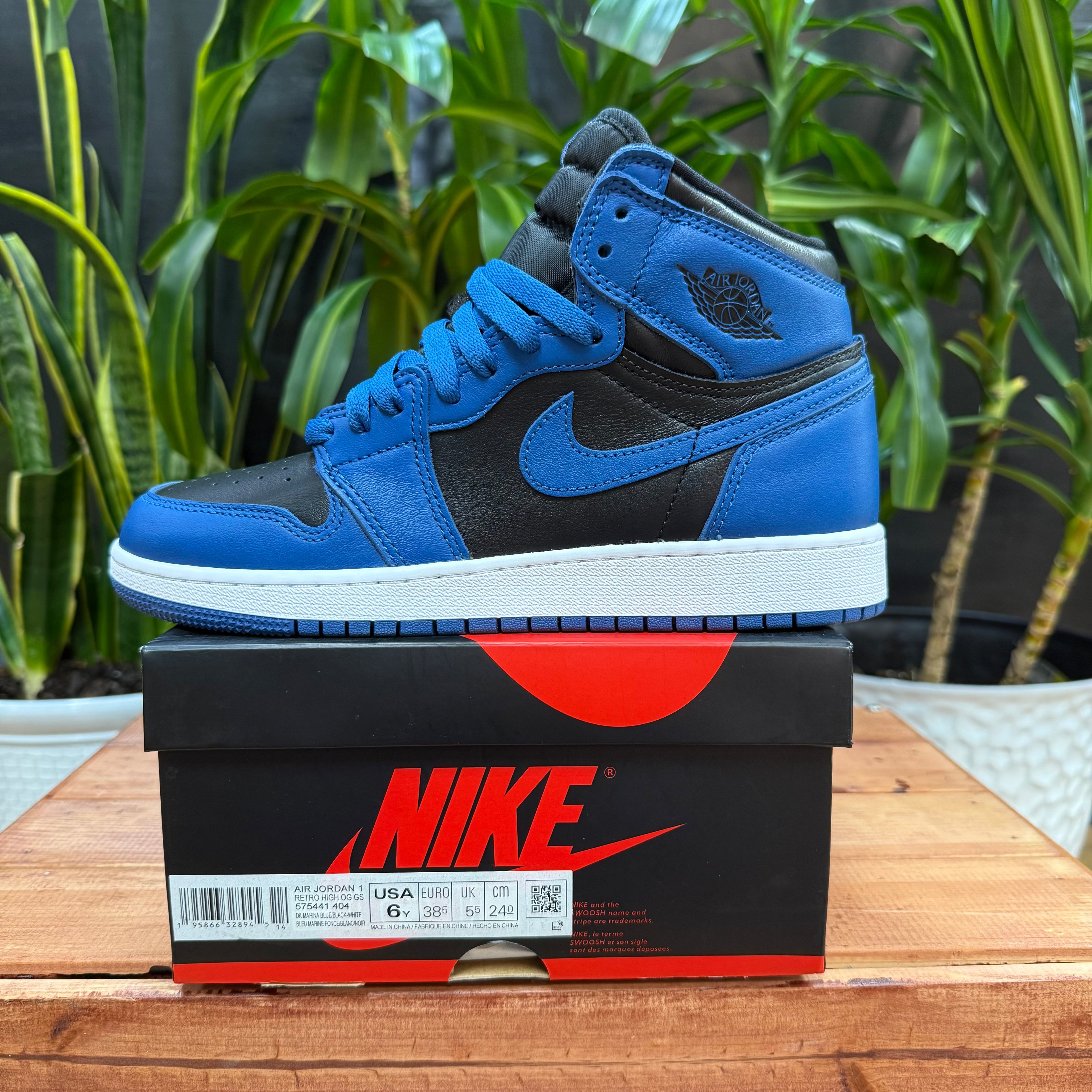 Jordan 1 Retro High OG Dark Marina Blue, Mens 6, W7.5