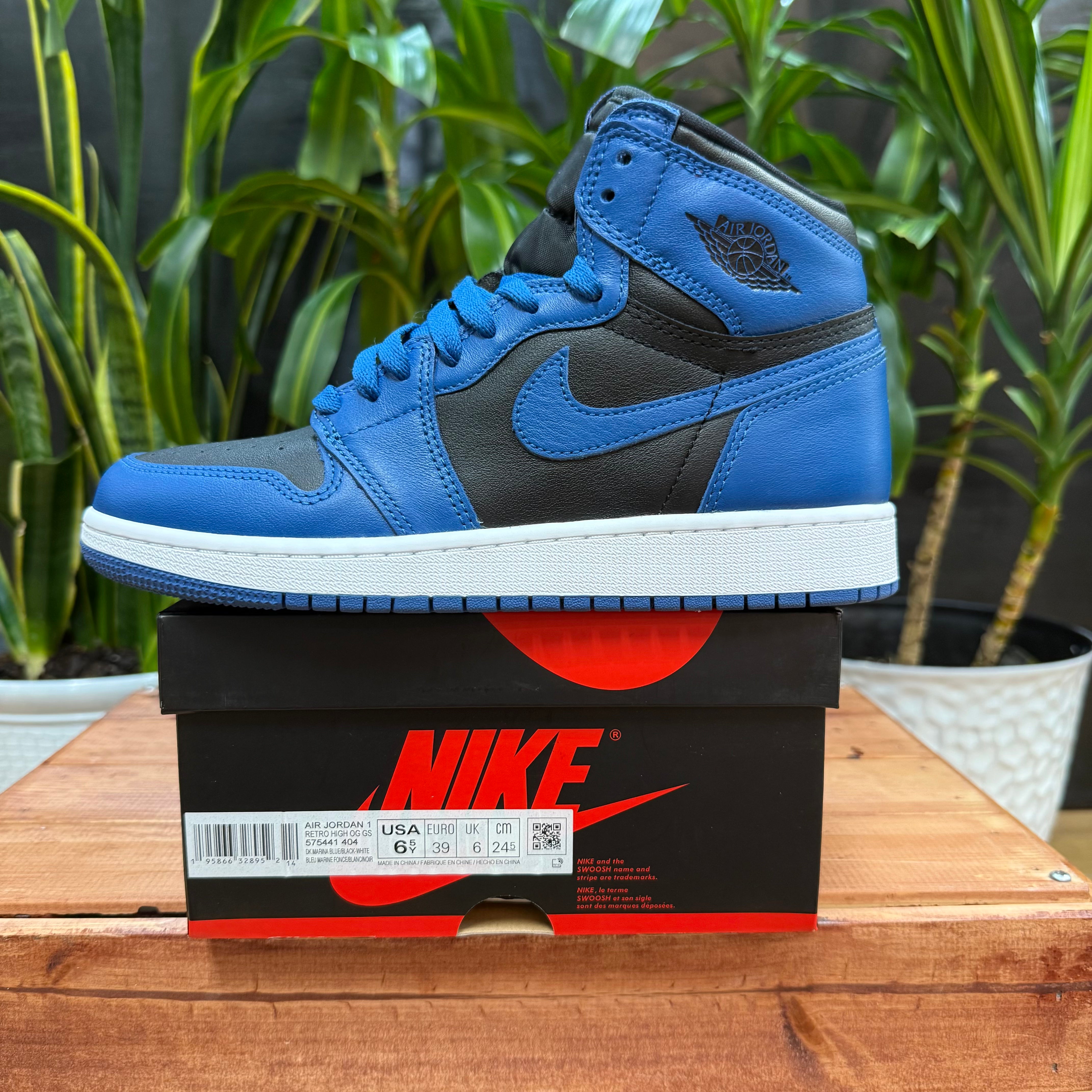 Jordan 1 Retro High OG Dark Marina Blue, Mens 6.5, W8