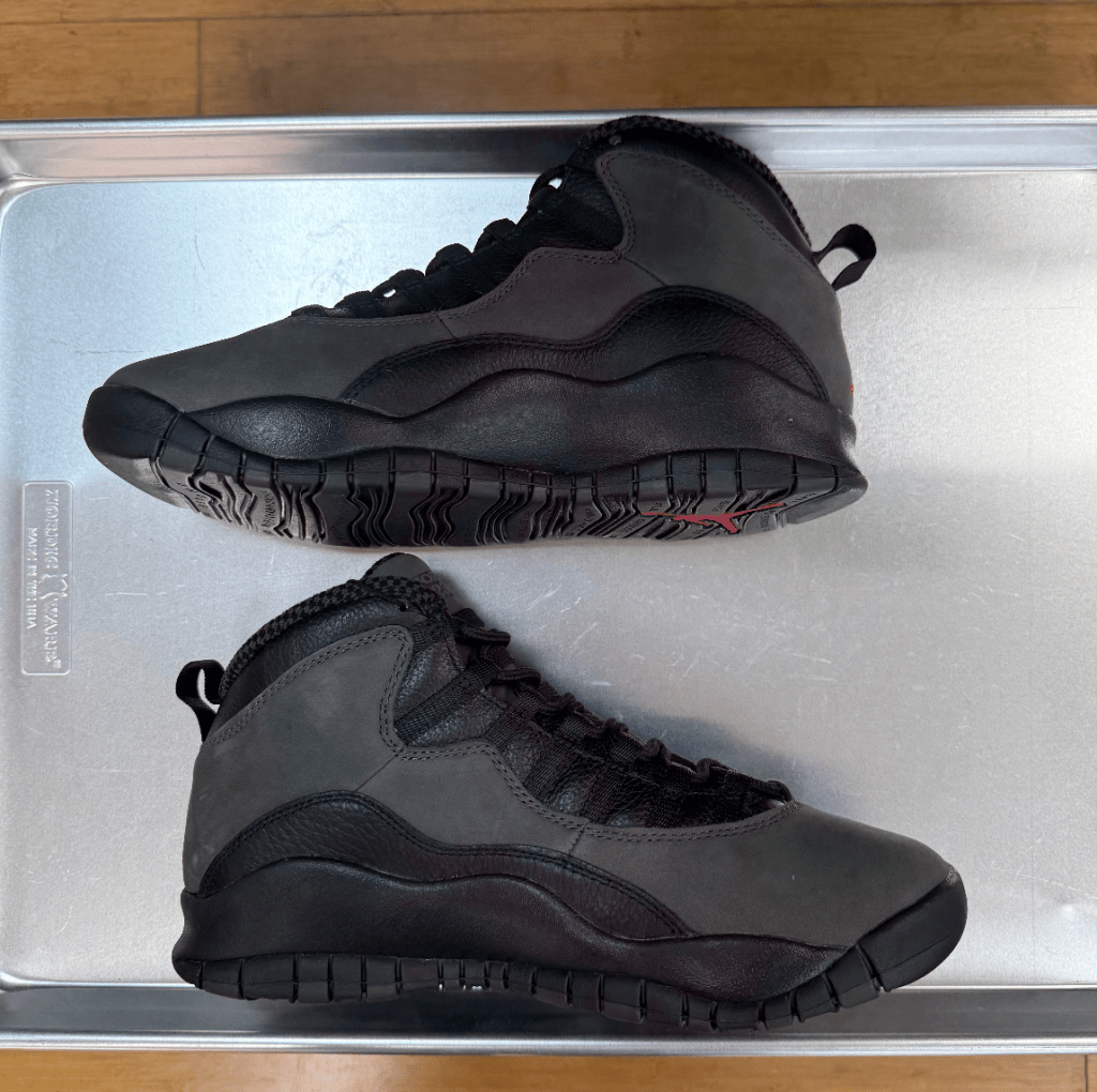 Air Jordan 10 Retro "Shadow" - Banana Stand