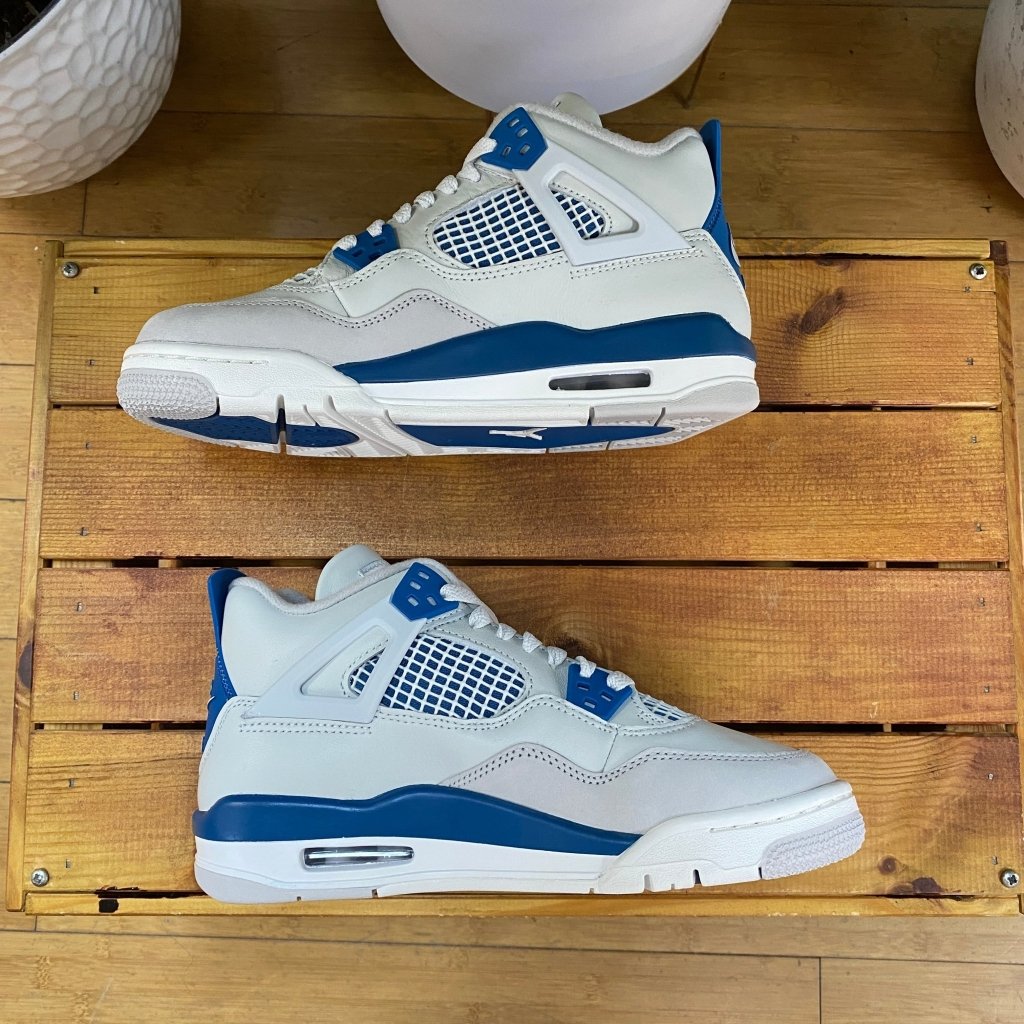 Air Jordan 4 Retro Military Blue 2024, Mens 5, W6.5 - Banana Stand