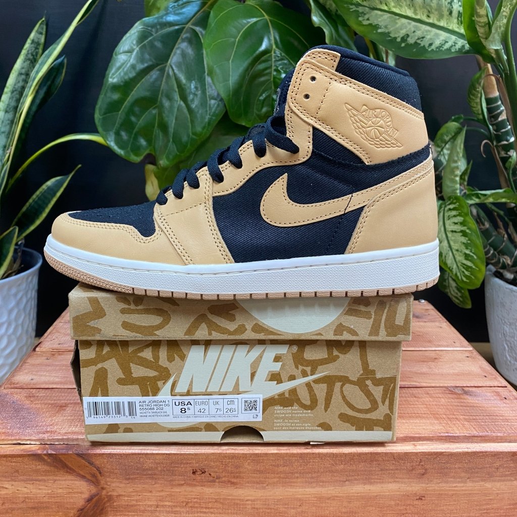 Jordan 1 Retro High OG Heirloom, Mens 8.5, W10 - Banana Stand