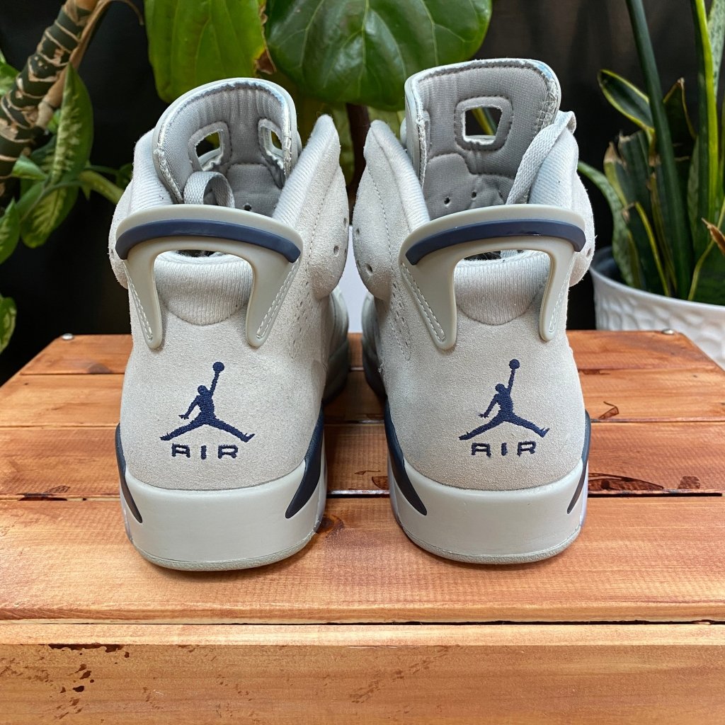 Jordan 6 Retro Georgetown, Mens 7.5, W9 - Banana Stand